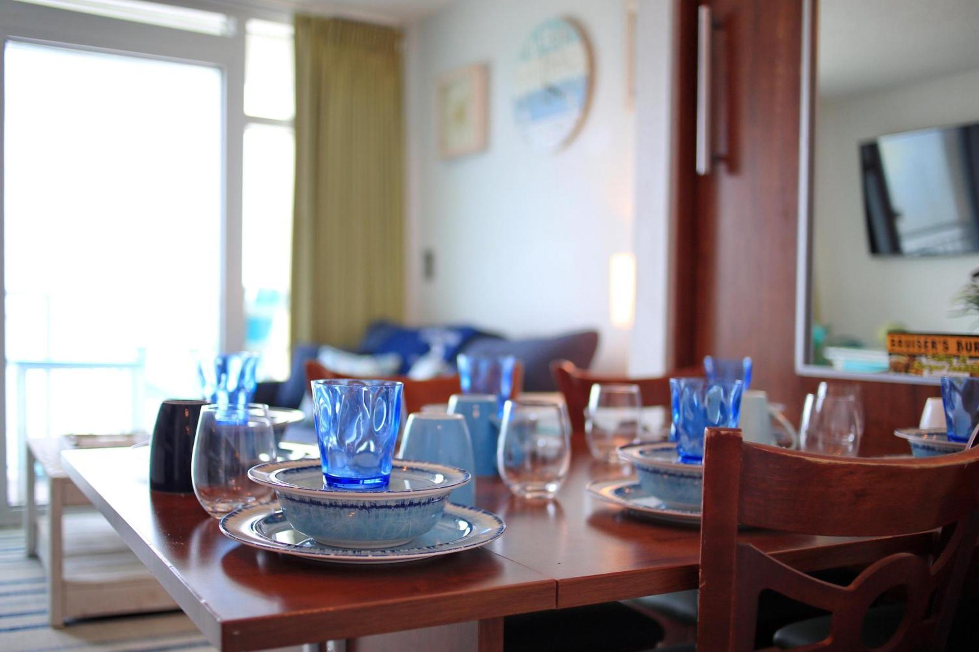 Holiday home 2501 S Ocean Blvd, 1003 - Ocean Front Sleeps 6