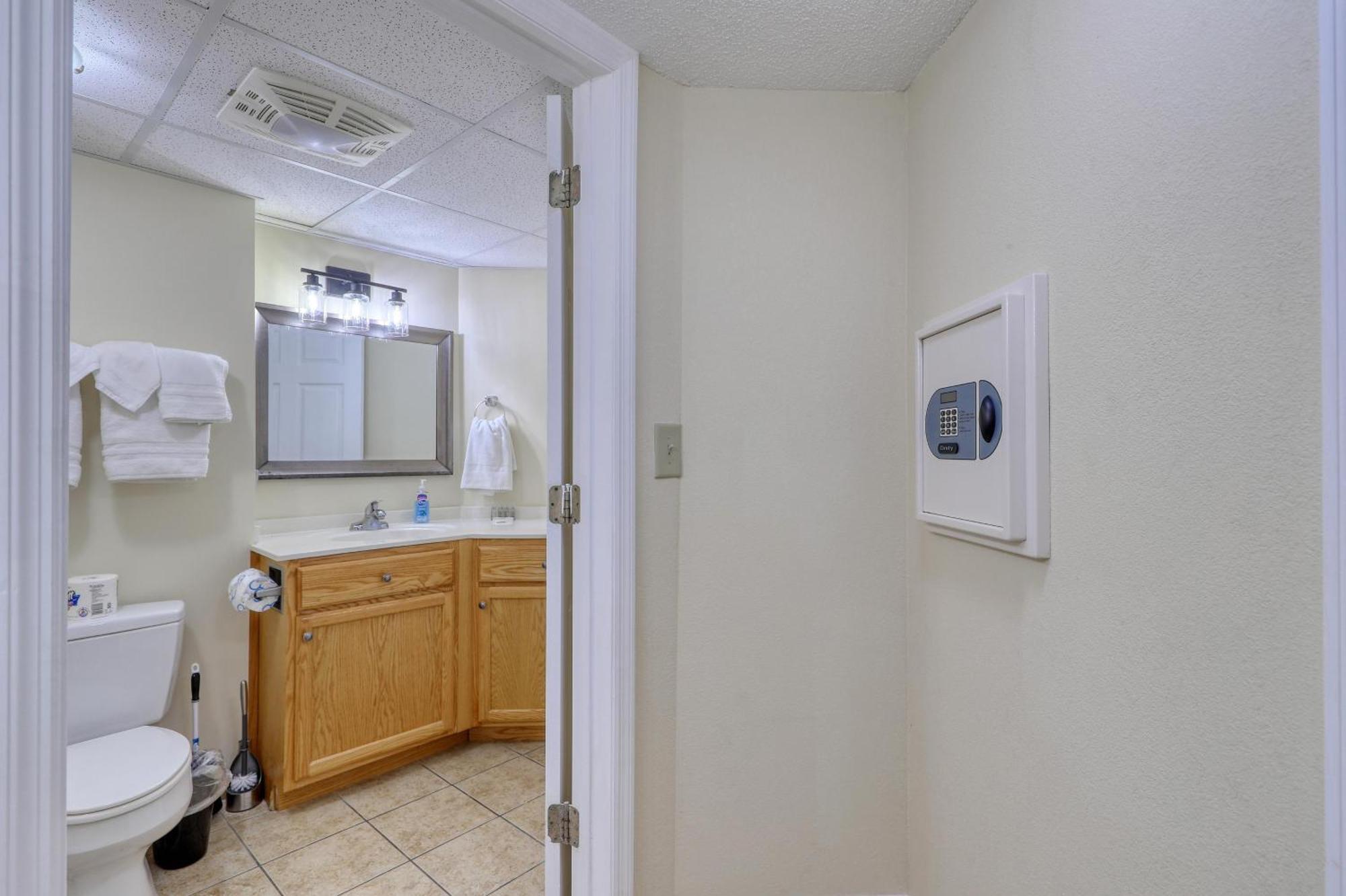 2501 S Ocean Blvd, 1121 - Ocean View Sleeps 6 * Myrtle Beach
