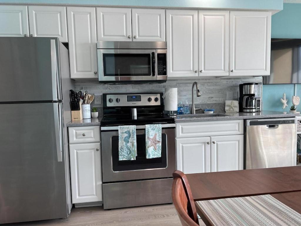 2501 S Ocean Blvd, 0507 - Ocean Front Sleeps 6 Myrtle Beach