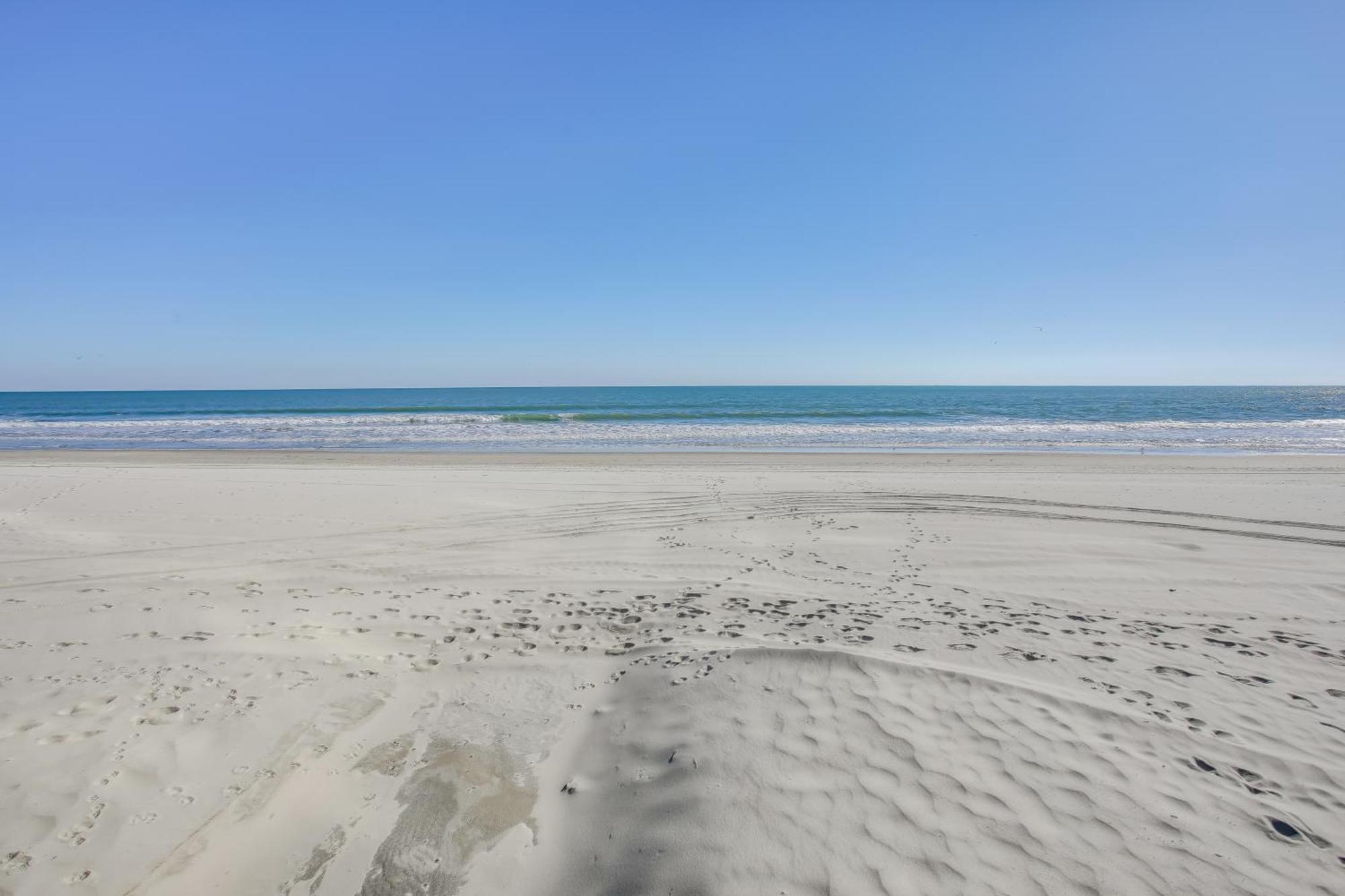 Myrtle With Saltwater Pool, Walk To Myrtle Beach