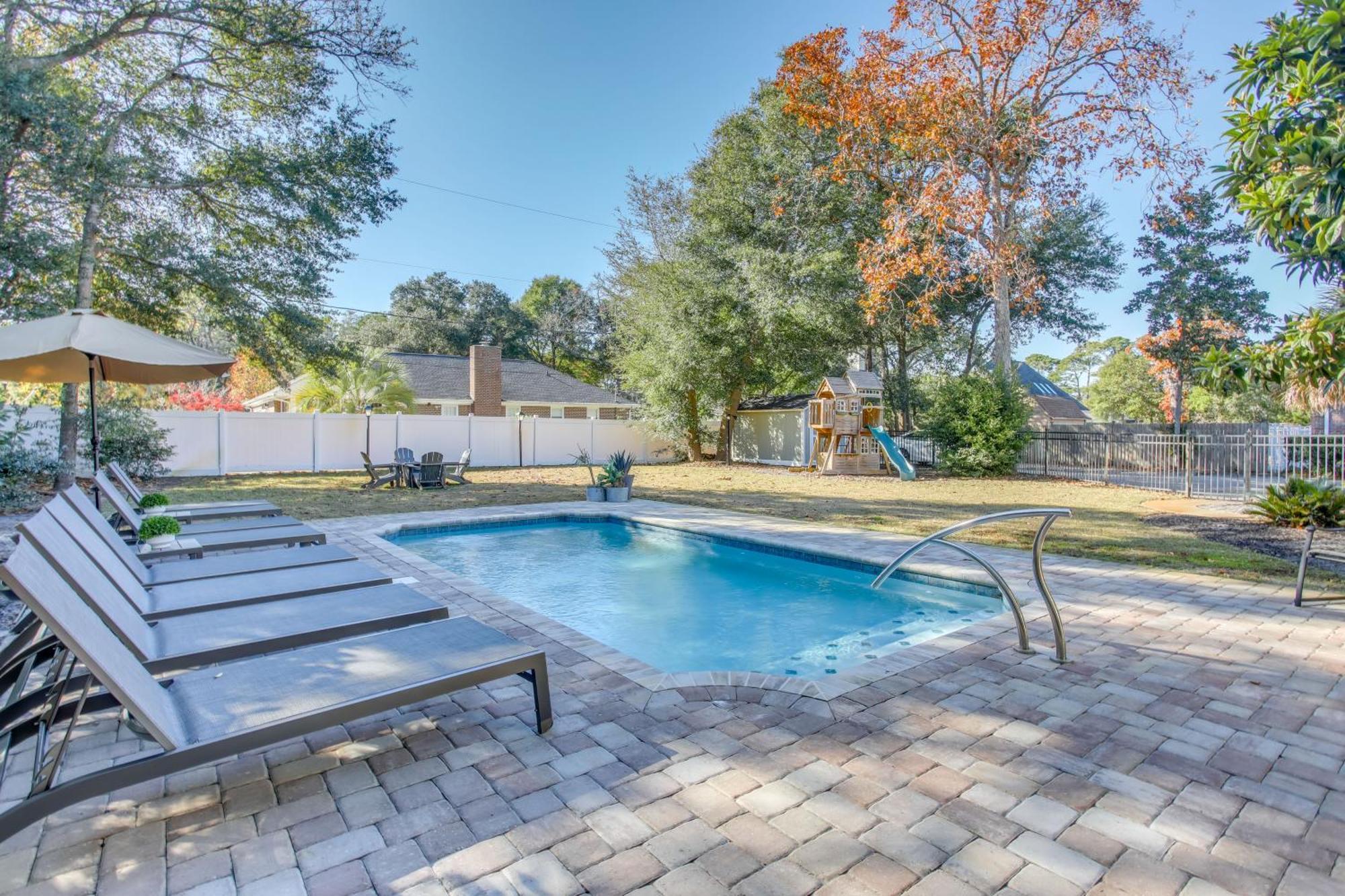 Myrtle With Saltwater Pool, Walk To Myrtle Beach