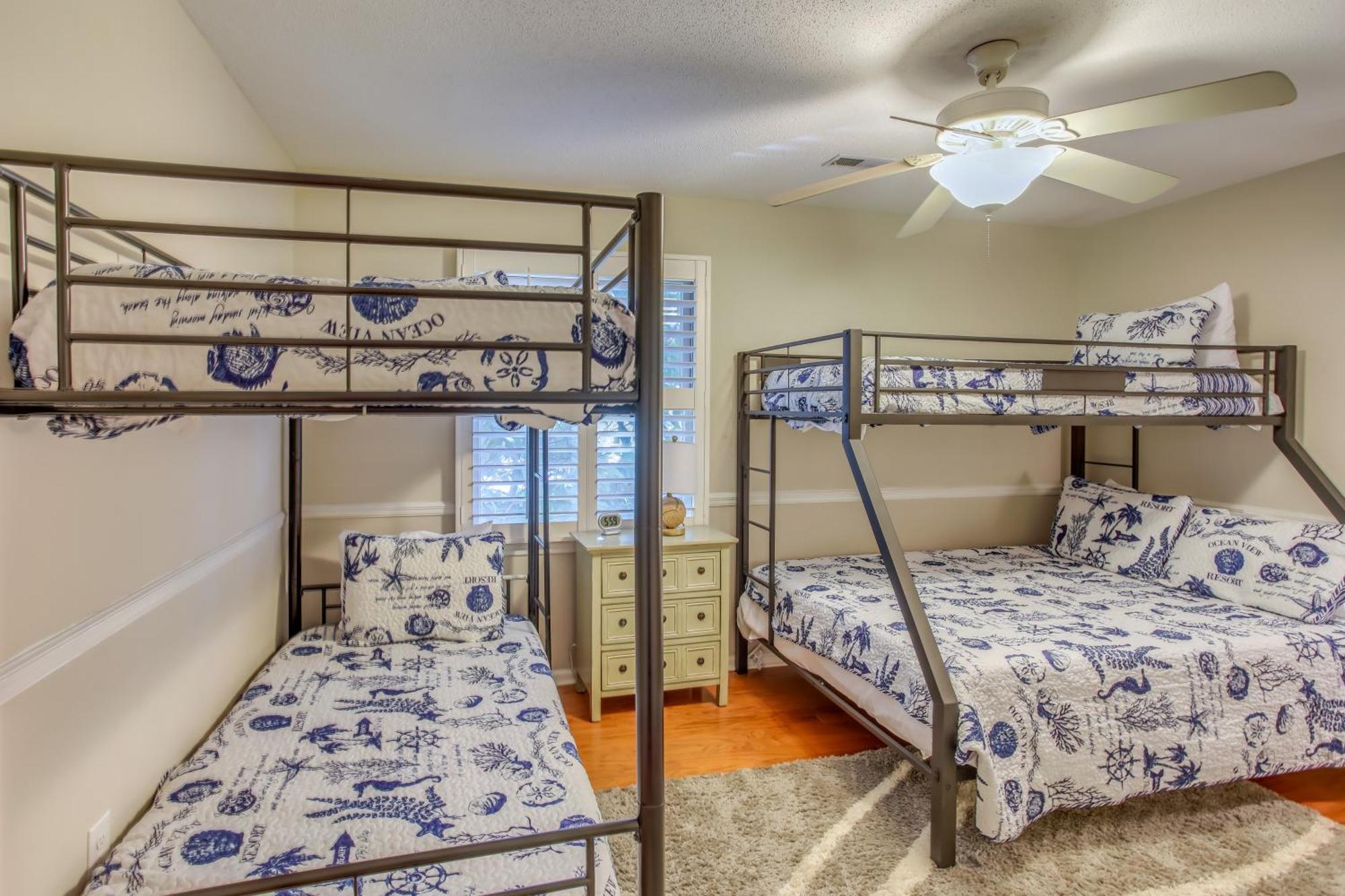 Holiday home Myrtle With Saltwater Pool, Walk To