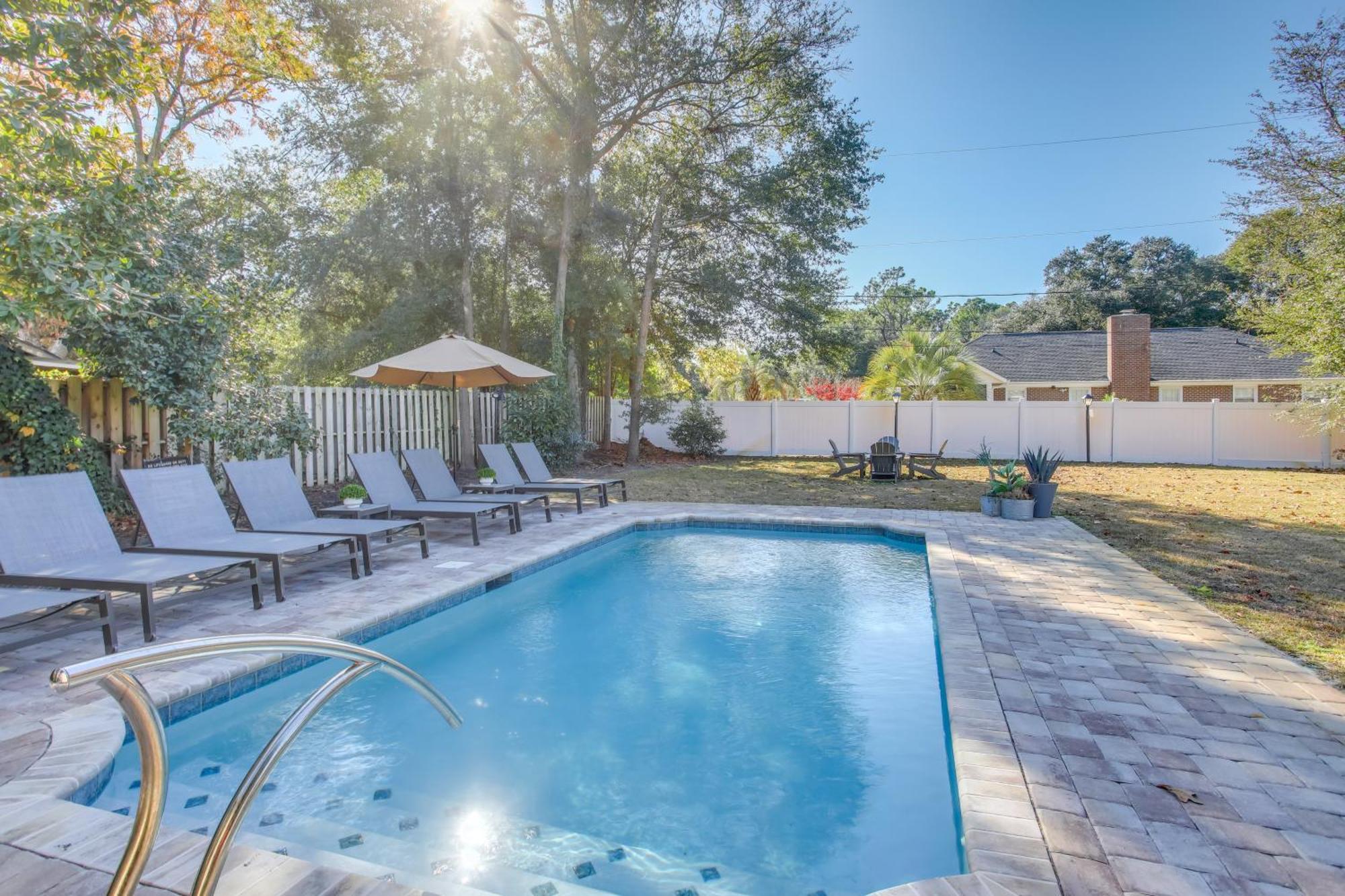 Myrtle With Saltwater Pool, Walk To Myrtle Beach