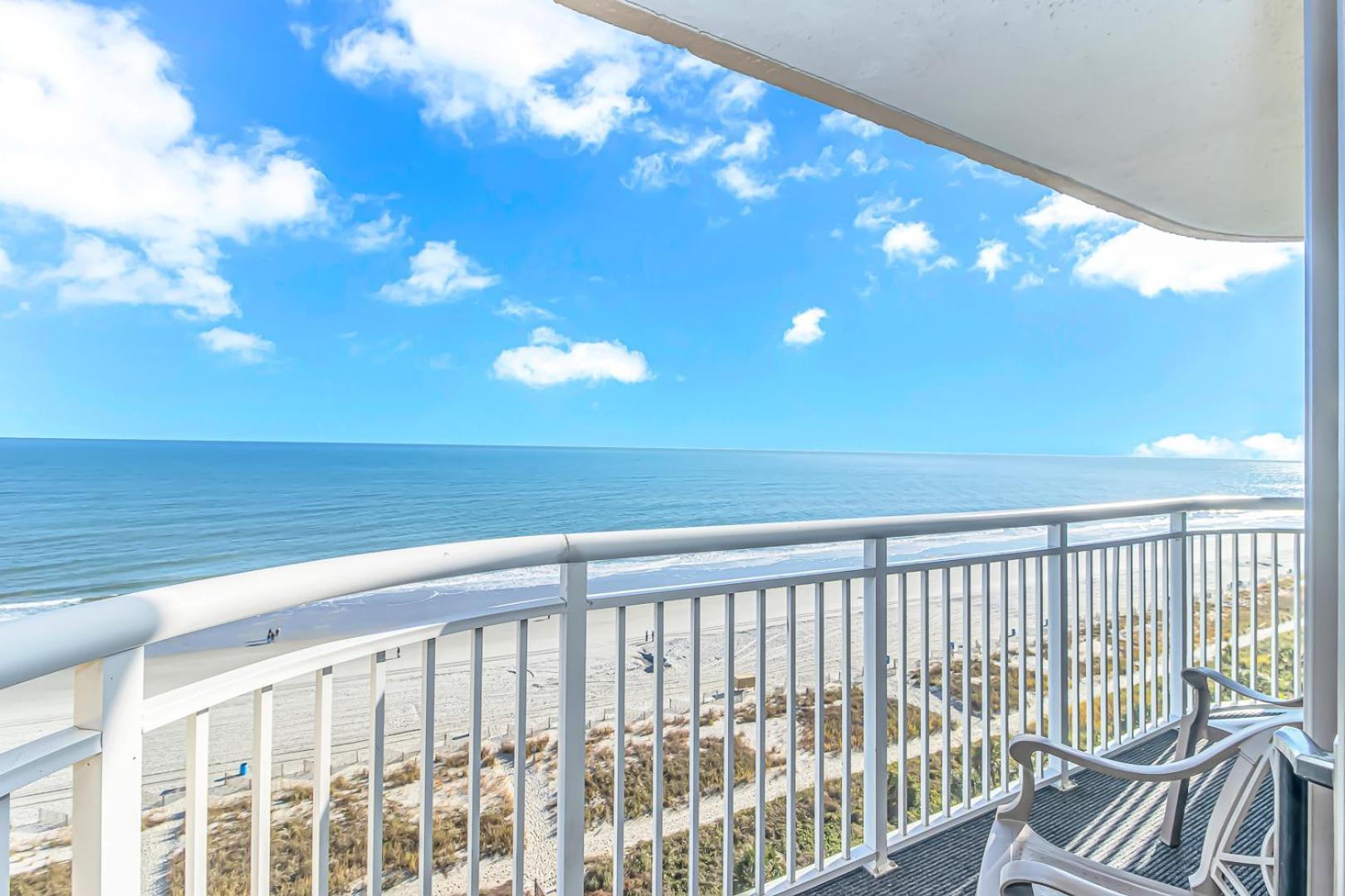 Stunning Oceanfront 2 Bedroom Suite- Sailfish 1111 Holiday home