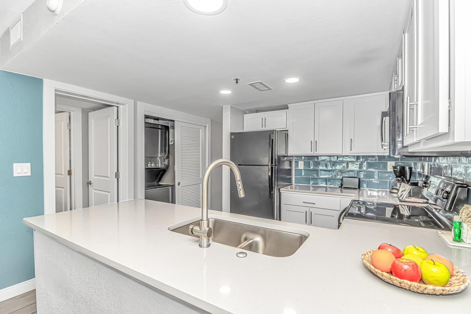Stunning Oceanfront 2 Bedroom Suite- Sailfish 1111 Myrtle Beach
