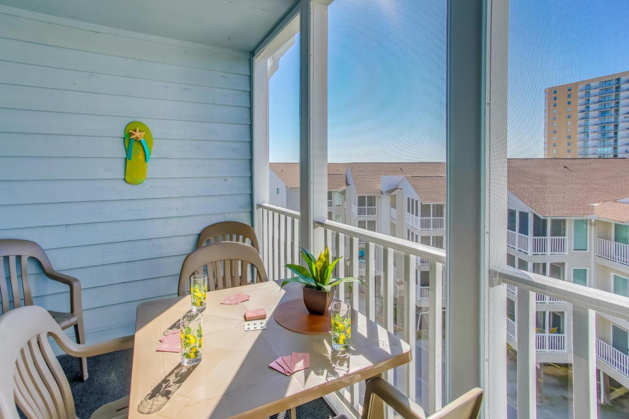 Myrtle - Steps To Ocean And Apache Pier! Apartment *
