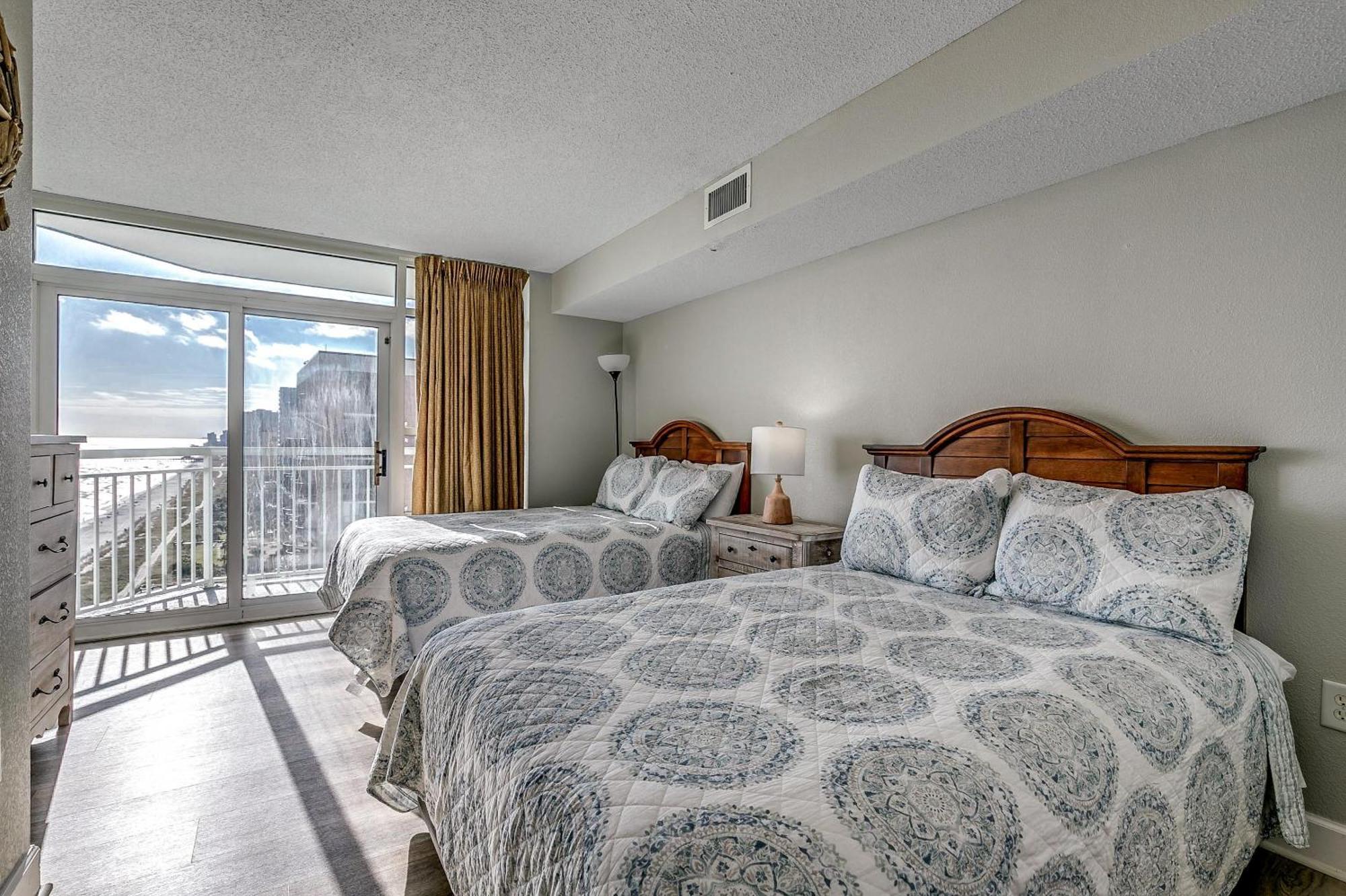 Carolinian 1733 Myrtle Beach