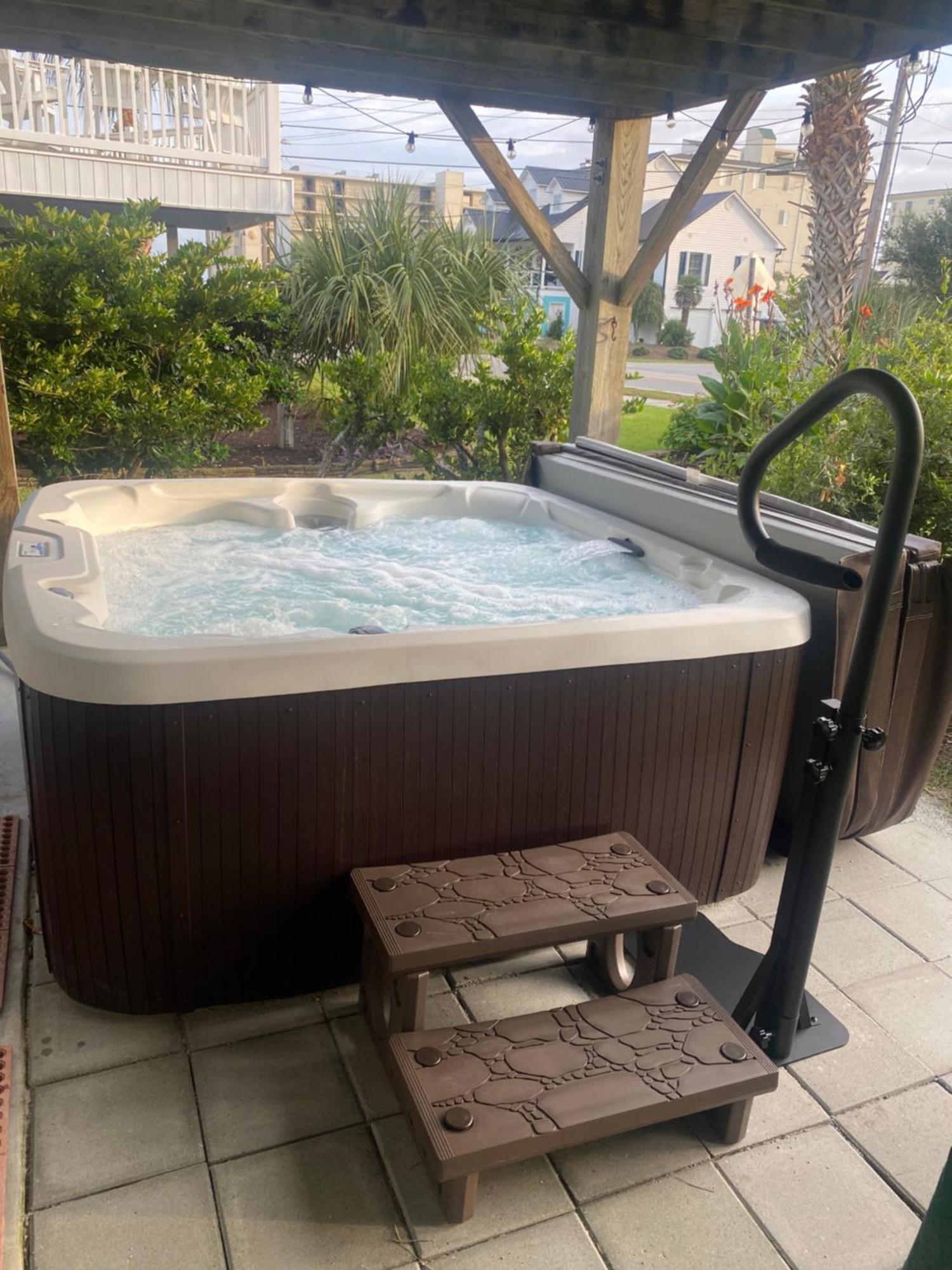 Holiday home Breeze 1, Short Walk To Atlantic Ocean, Pet Friendly, Very Quiet & Family Friendly *