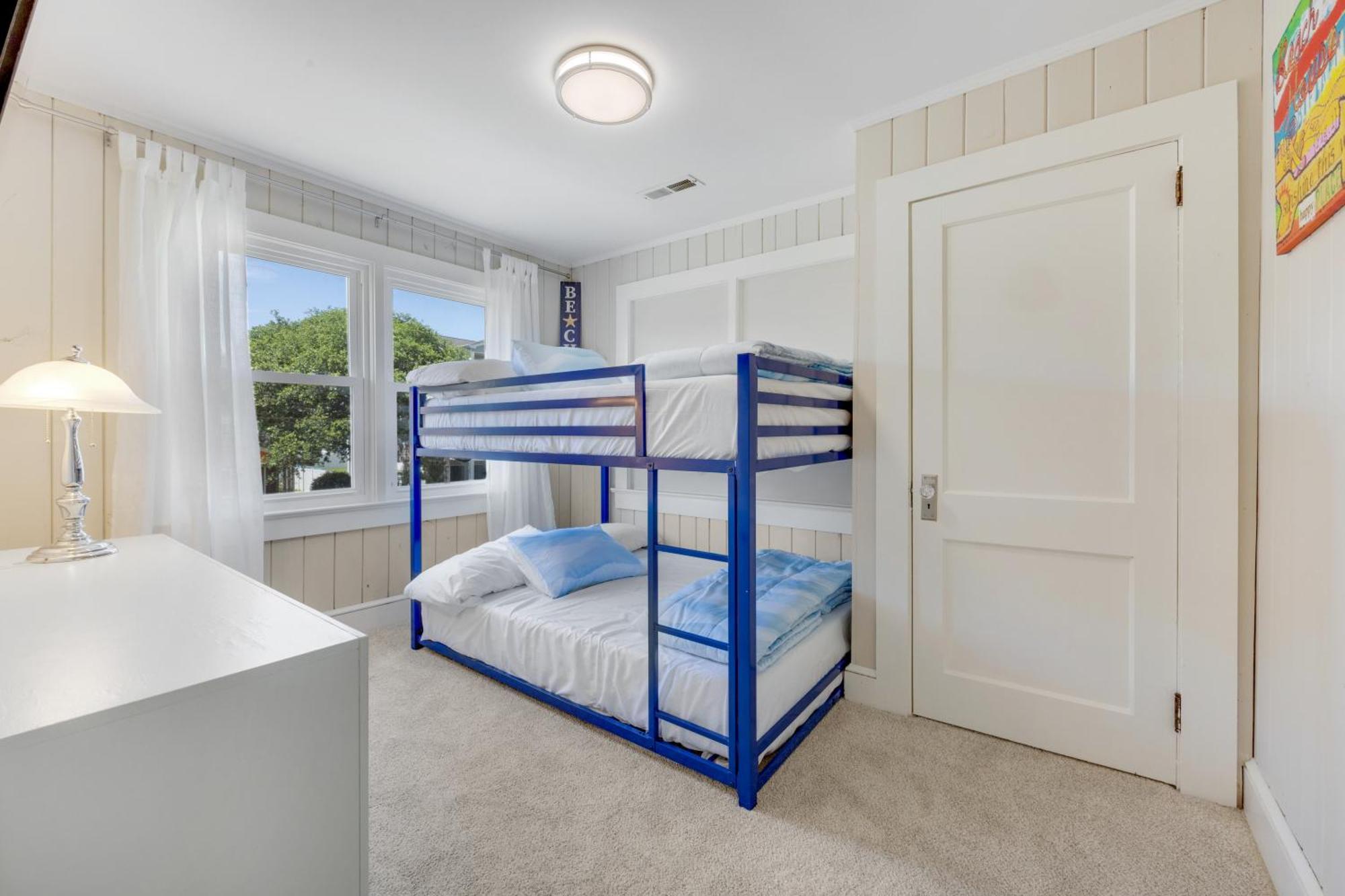 Holiday home 200 Steps To Ocean! North Myrtle Upper Duplex Unit, Pet Friendly! Myrtle Beach