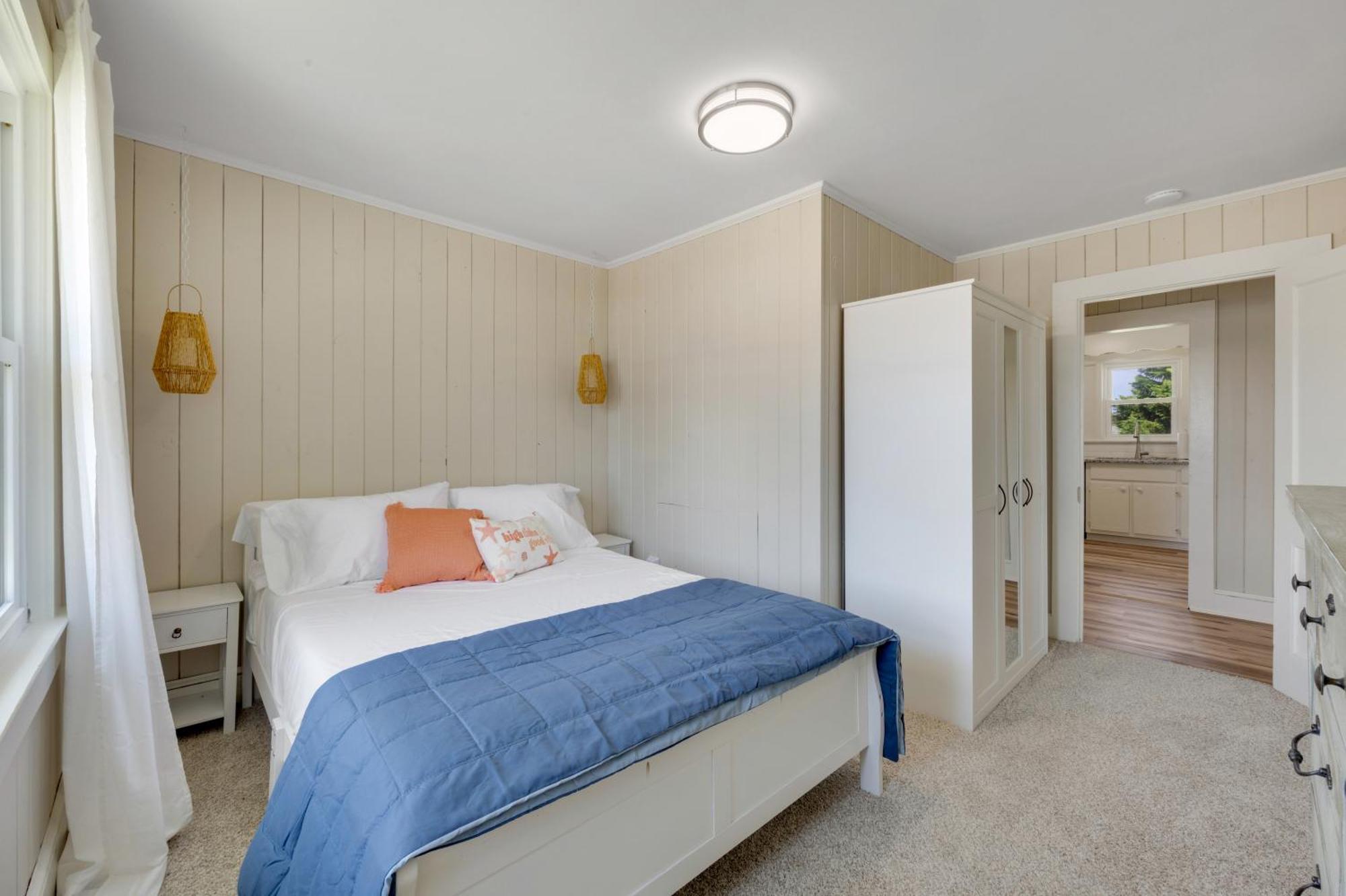 200 Steps To Ocean! North Myrtle Upper Duplex Unit, Pet Friendly! Holiday home