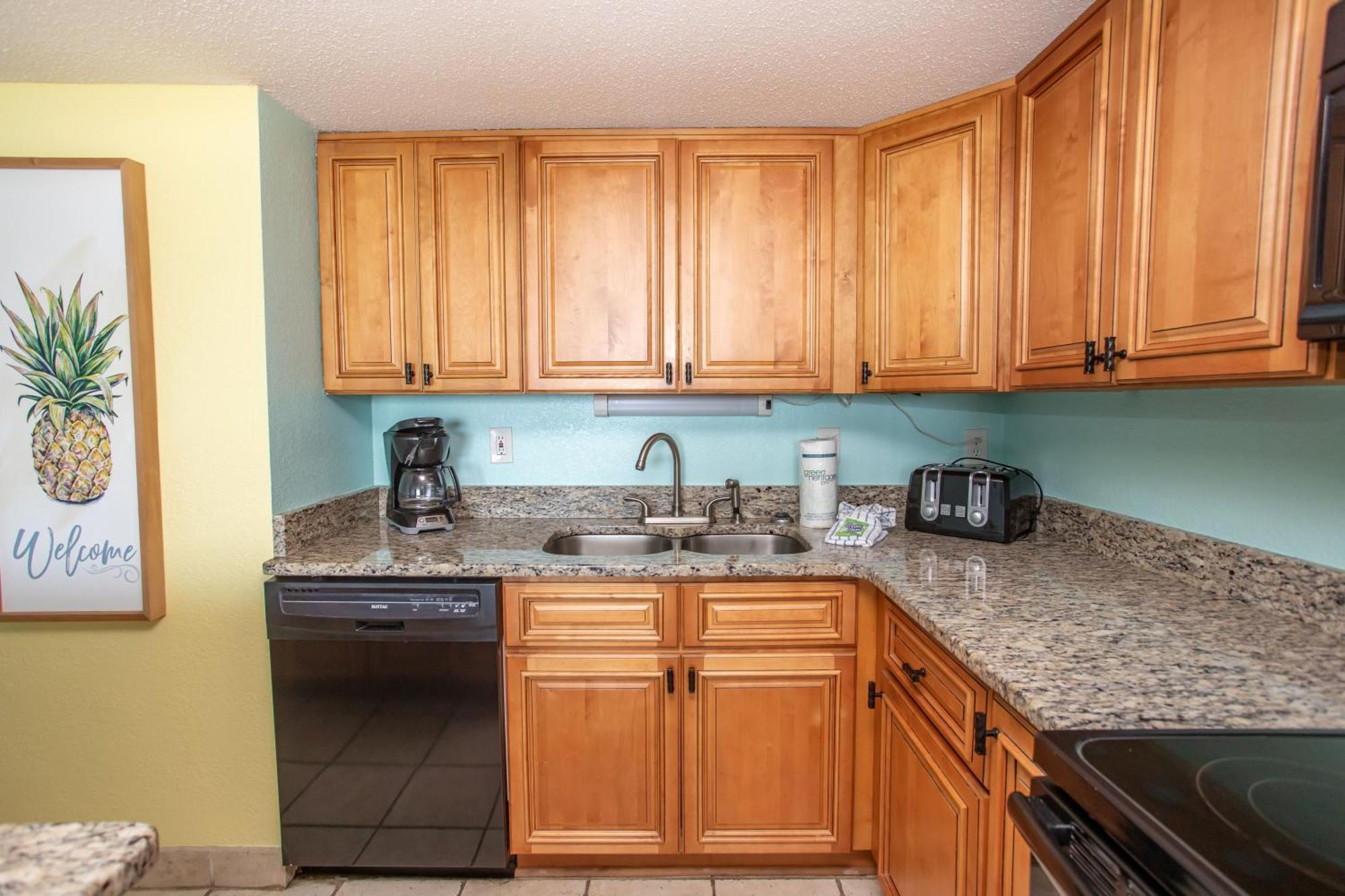 0712 Waters Edge Apartment *