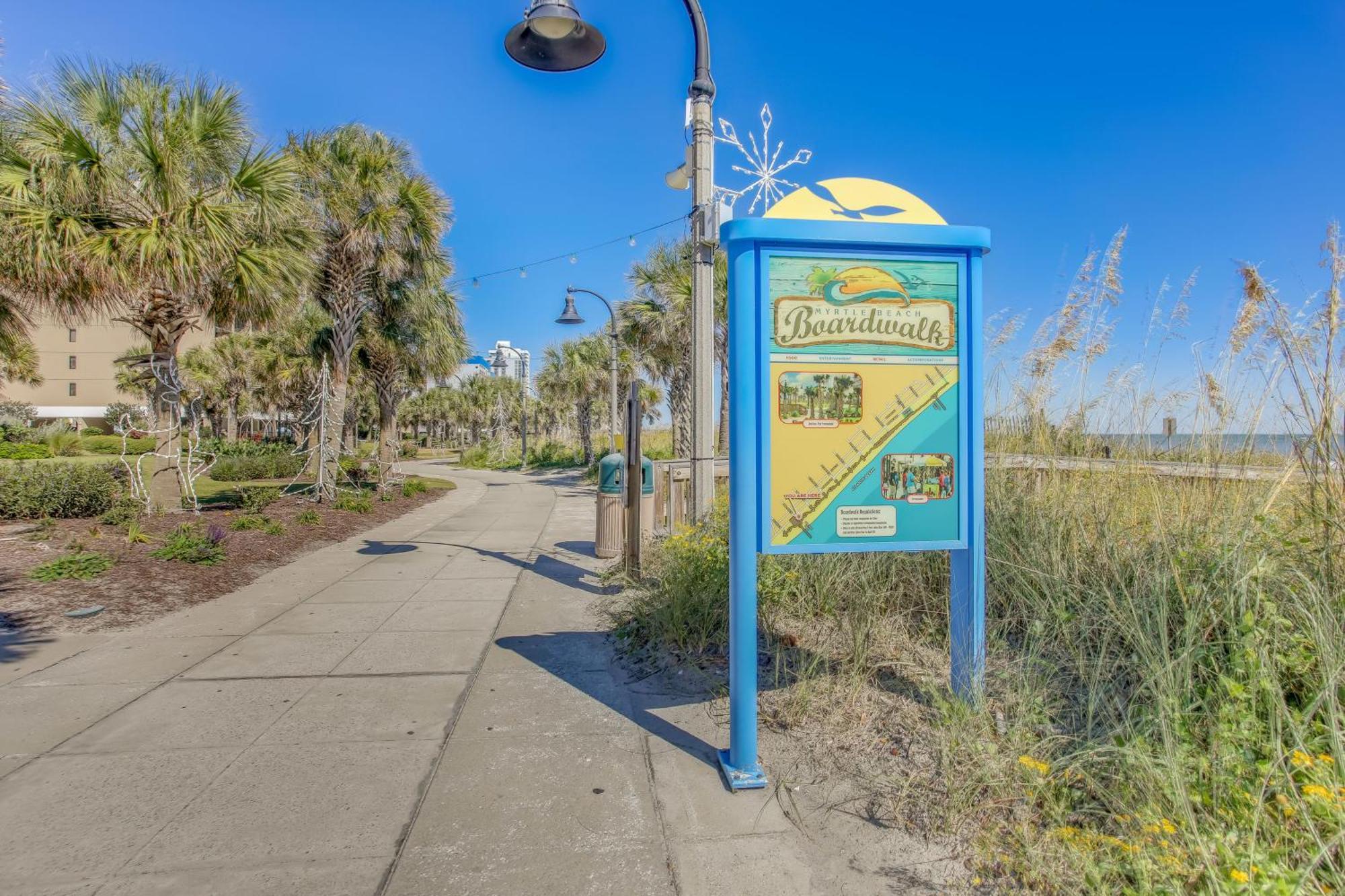 Coastal With Ocean View Walk To Pier *