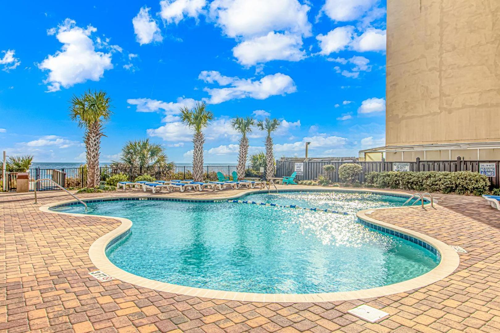 Direct Oceanfront With Gorgeous Views! Palace 1501 - Sleeps 4 Guests *