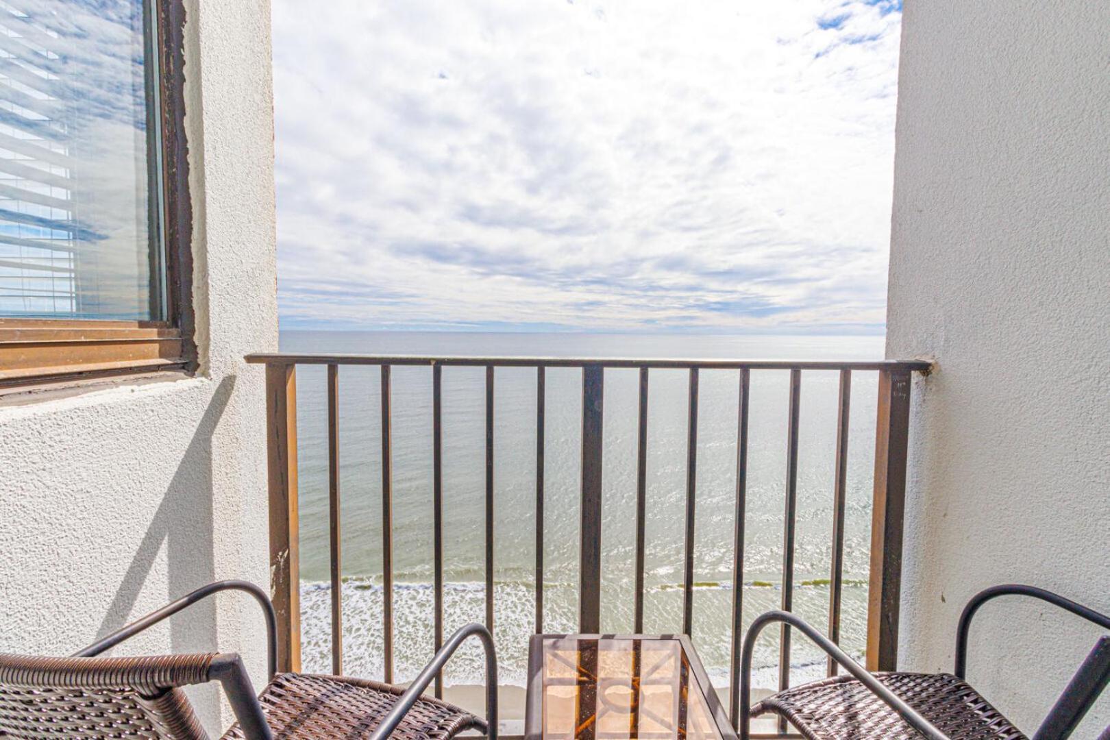 Holiday home Direct Oceanfront With Gorgeous Views! Palace 1501 - Sleeps 4 Guests *