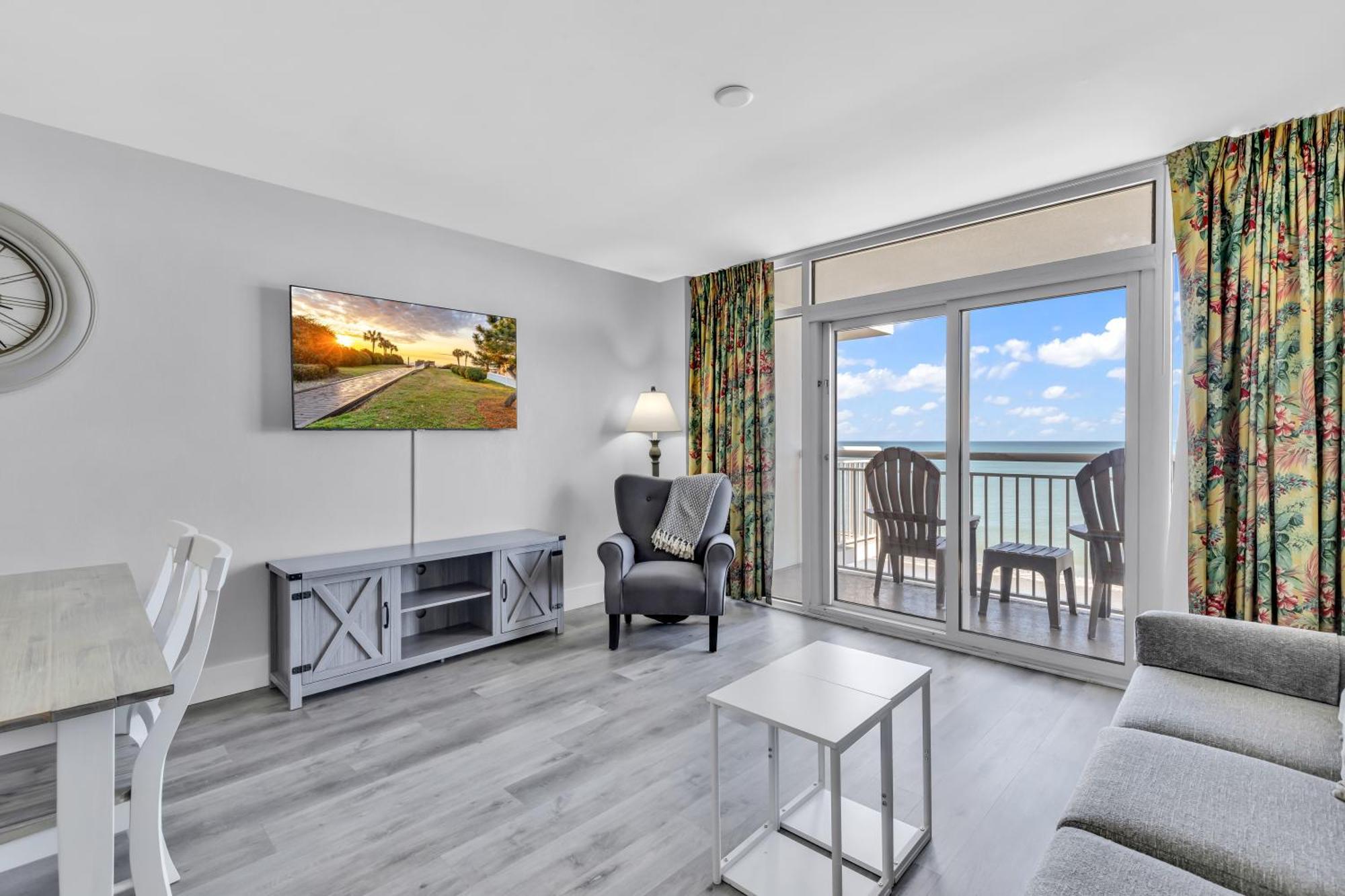 Apartment Atlantica Beachfront Getaway *