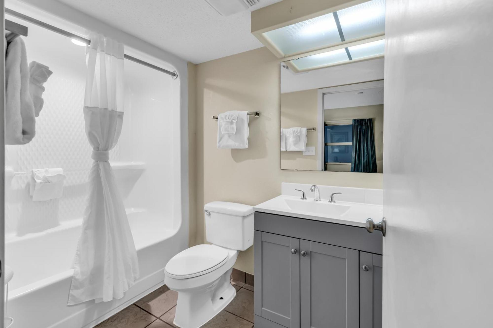 Apartment Atlantica Beachfront Getaway *