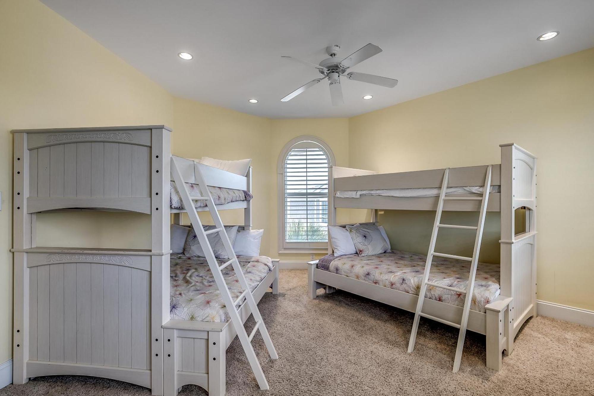 Tide Too Sleeps 20 Apartment Myrtle Beach