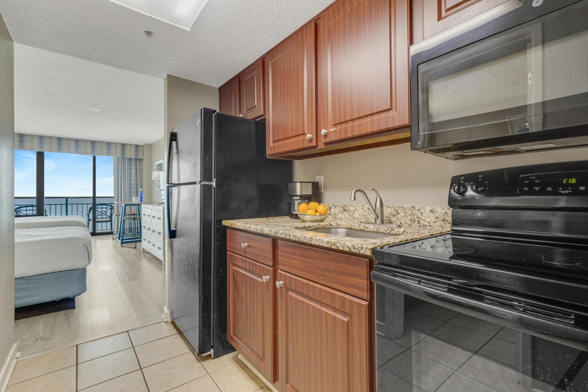 Apartment Oceanview Escape With Steps Away! 1828