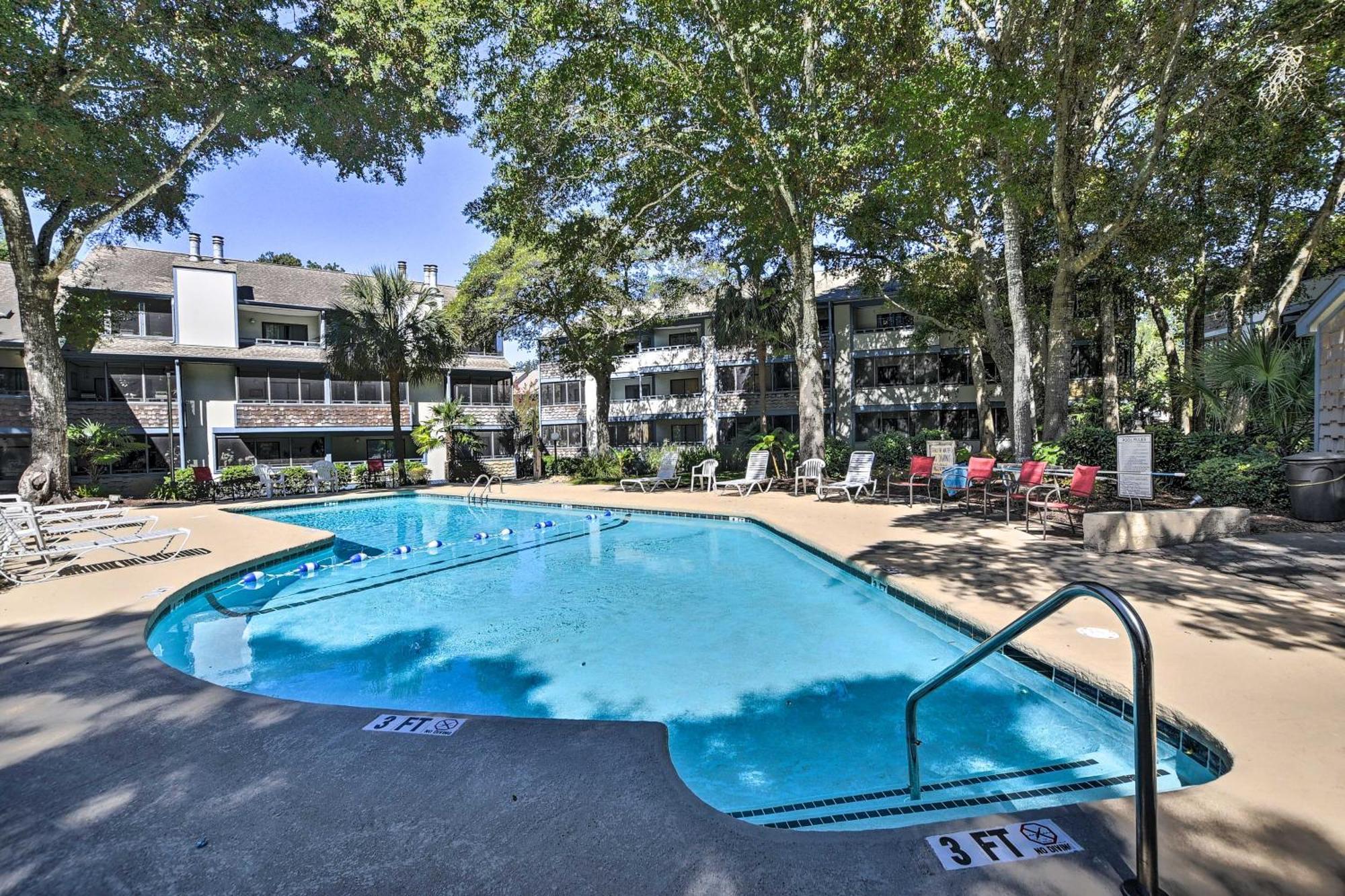 Bright Myrtle With 3 Private Balconies!