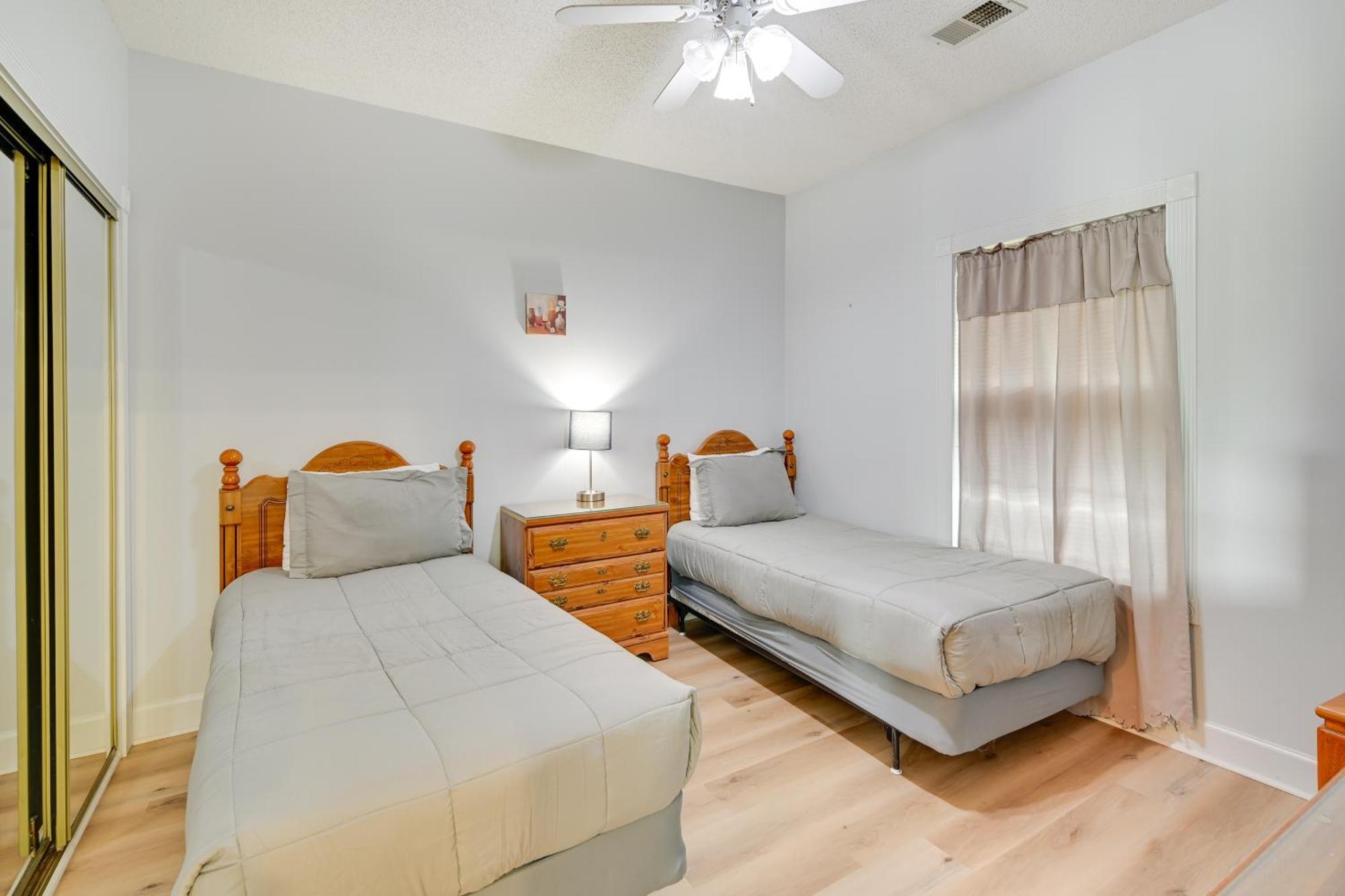 Apartment Myrtle Community Pool And Golf Course! *