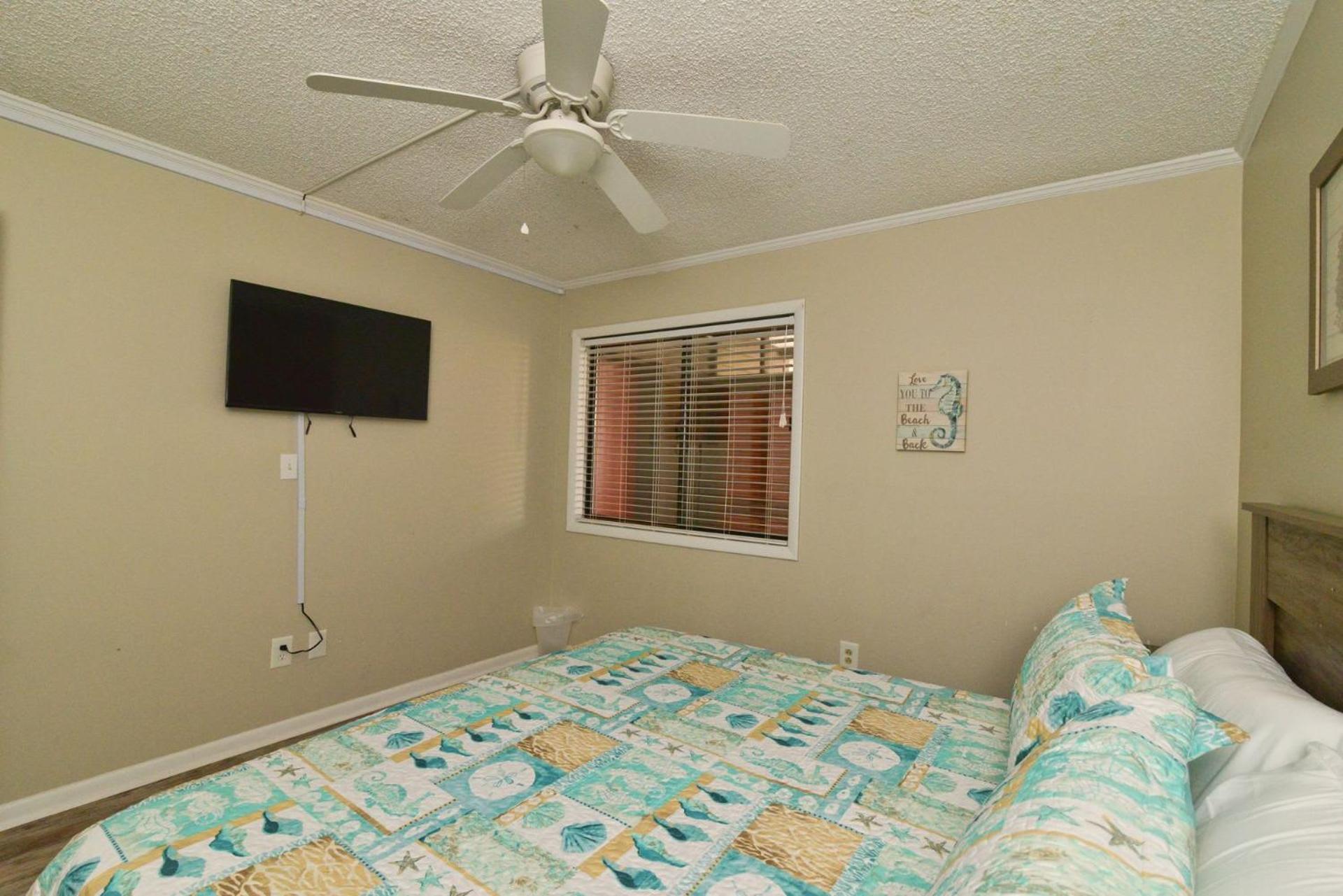 Sweet Caroline Remodeled With Partial Ocean View And Oceanfront Pool Holiday home *