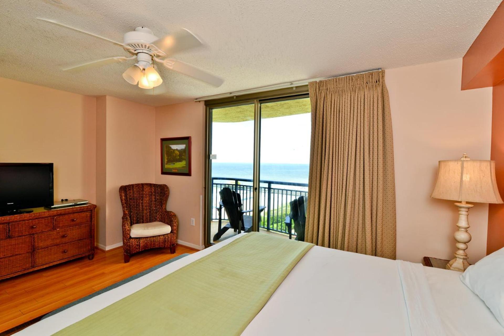 Ocean View Paradise Location & With Pool *