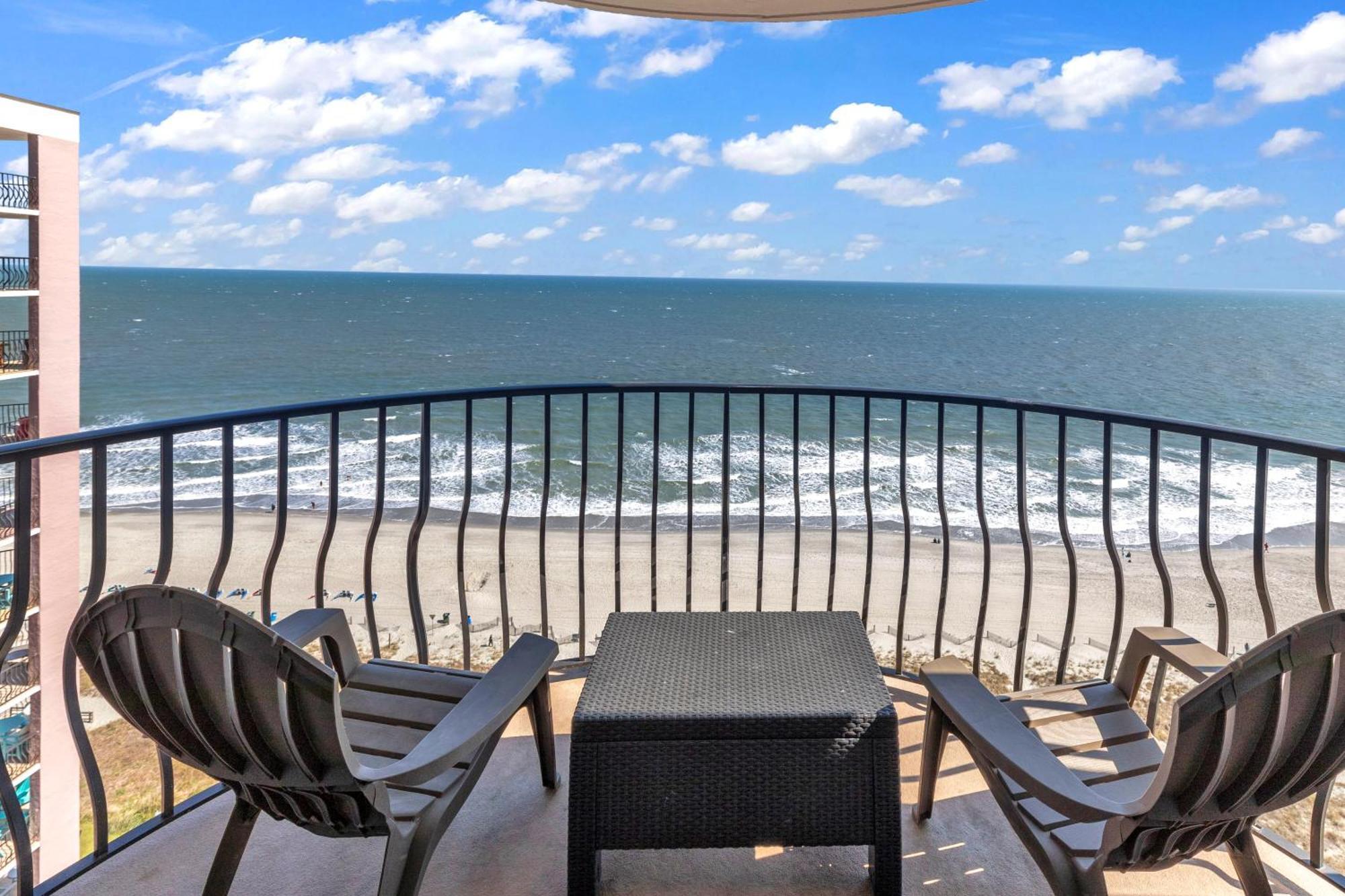 Beachfront Luxury W Private Balcony