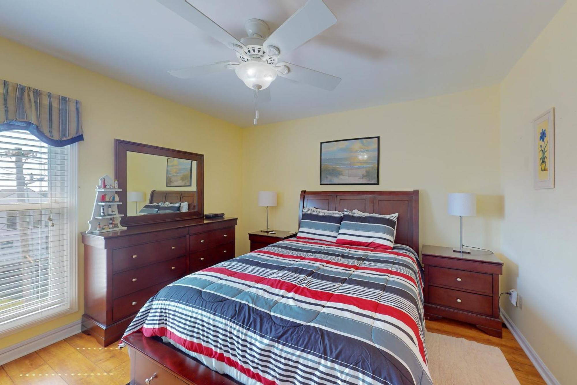 Apartment Emerald Pointe 1-c *