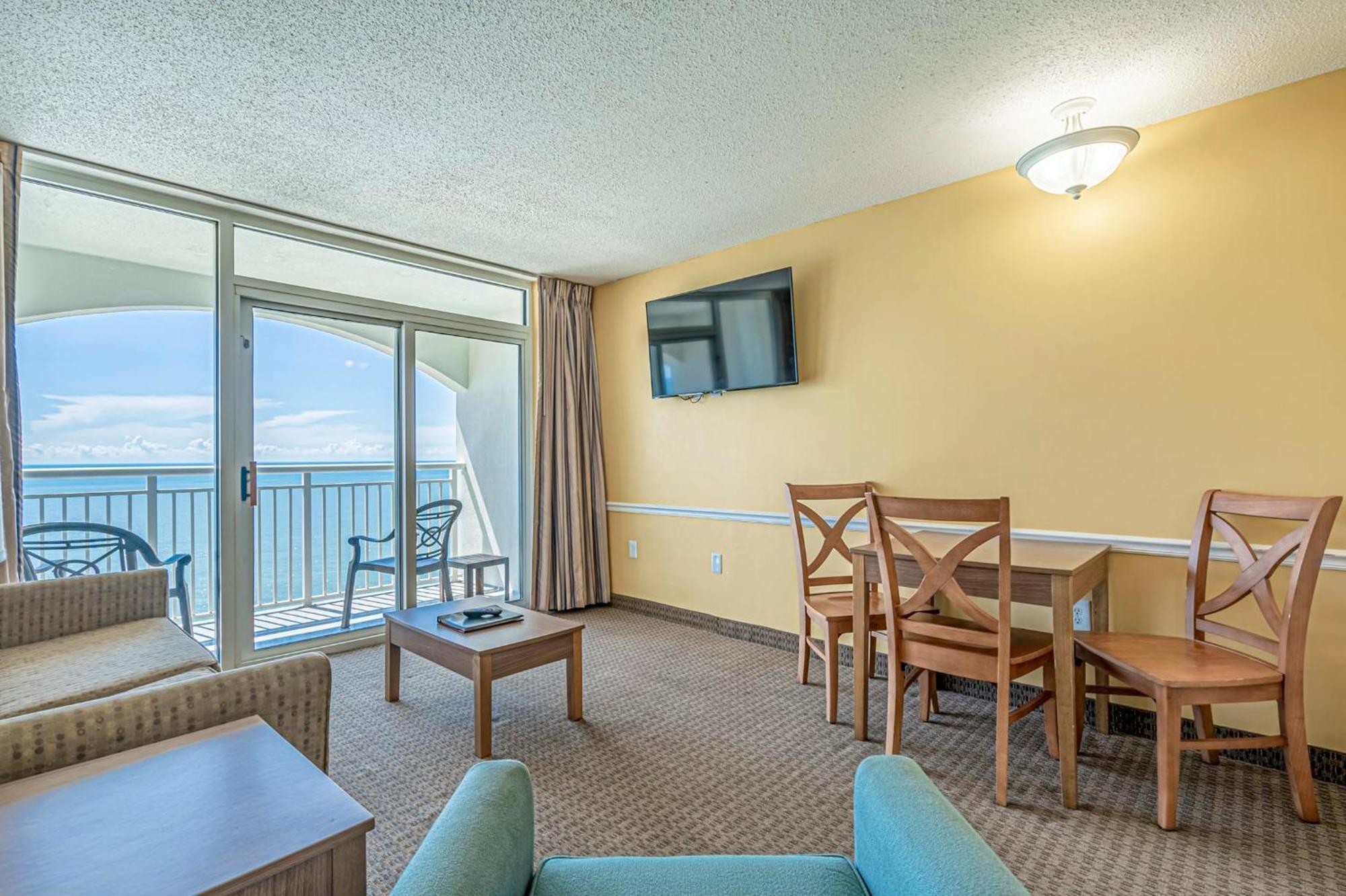 Pent House Unit Camelot *