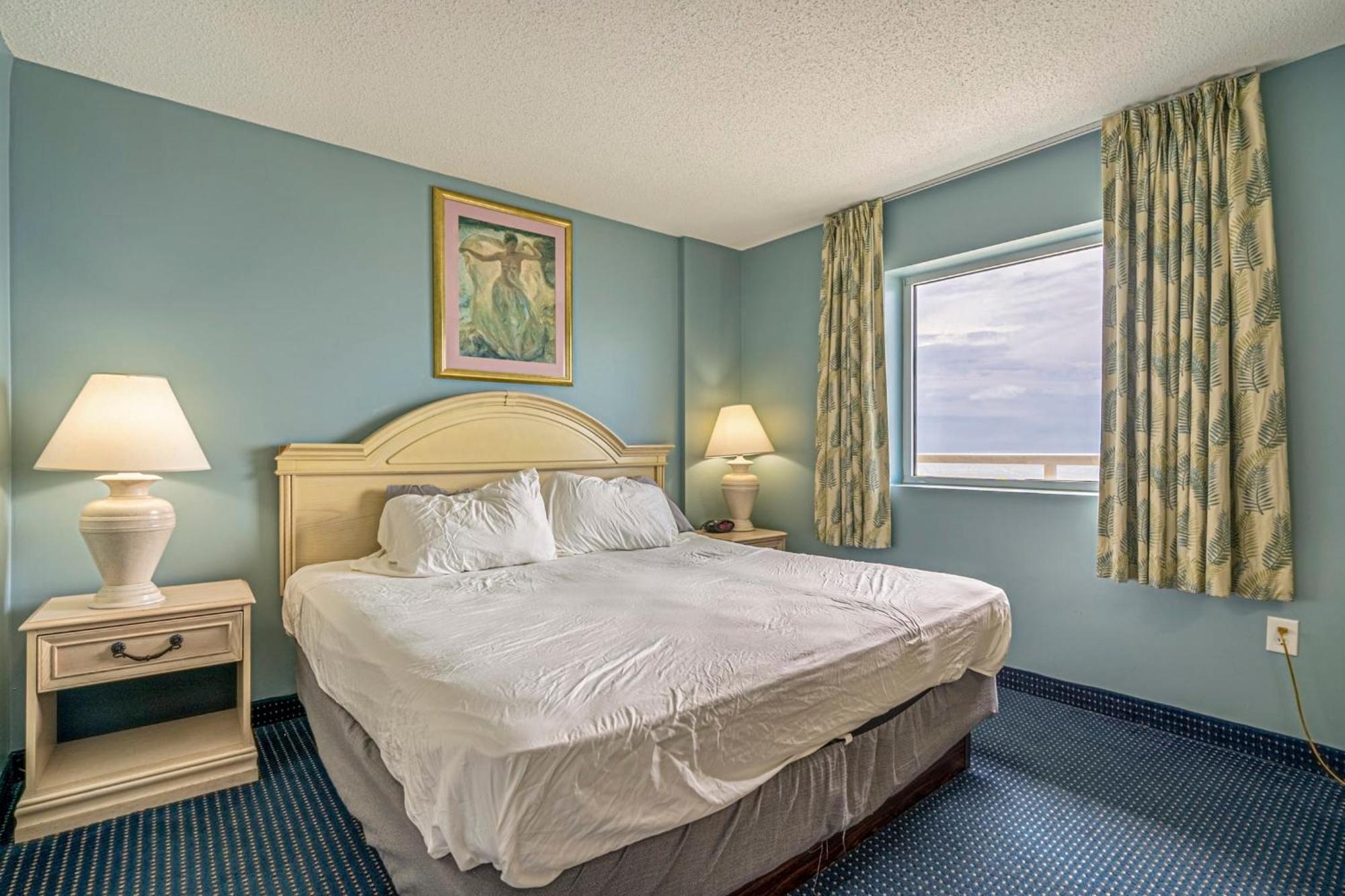Ocean Front Views Camelot 1011 Myrtle Beach