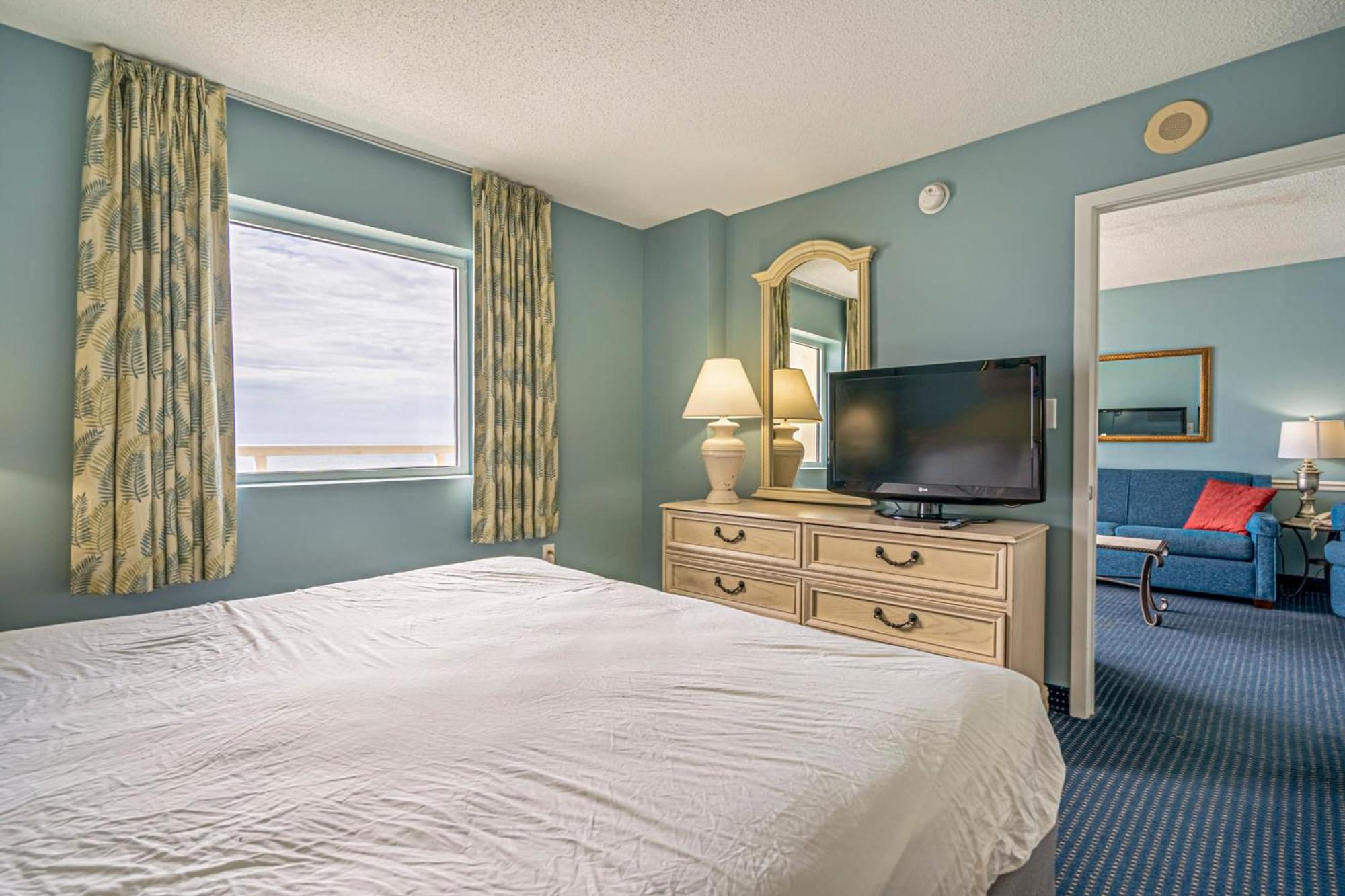 Holiday home Ocean Front Views Camelot 1011