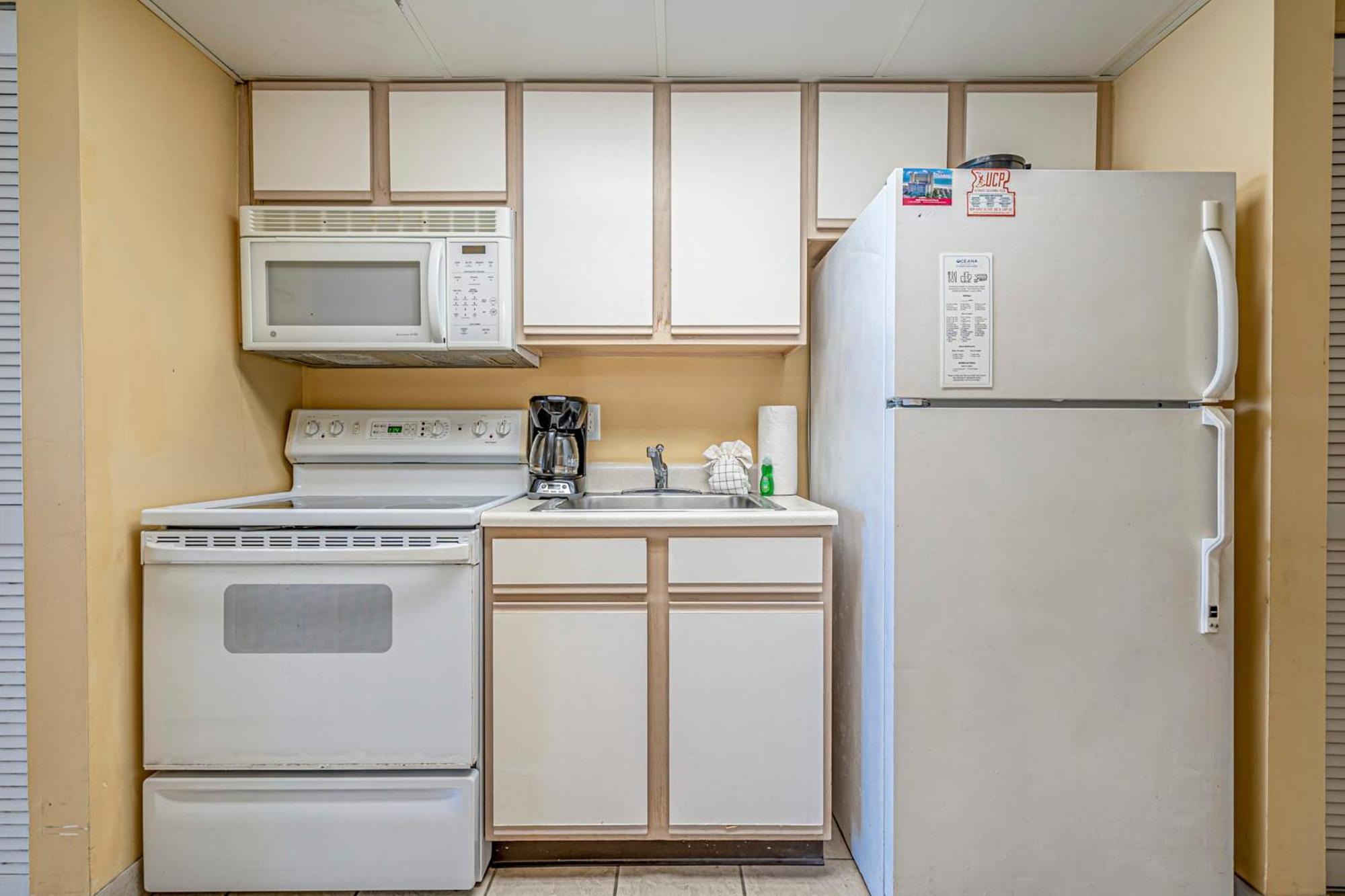 Pent House Unit Camelot *