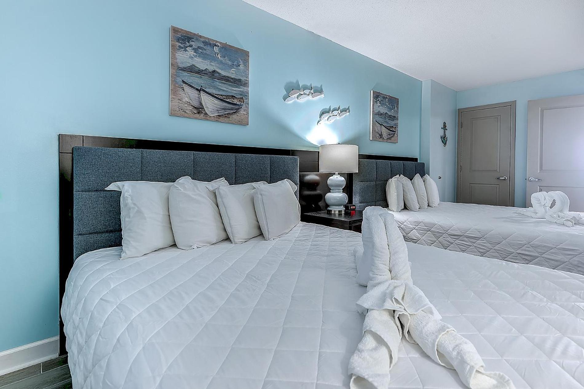 Oceans One 4th Floor 1 Bdrm 1 Ba Apartment *
