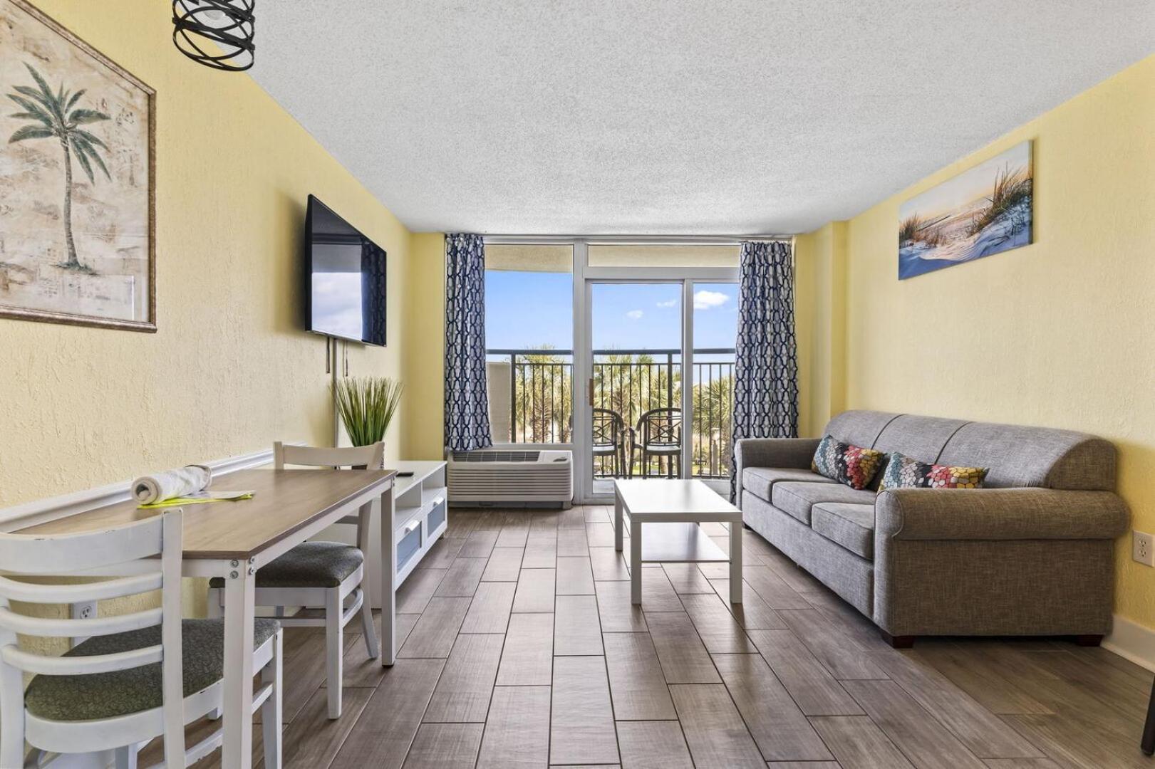Holiday home Recently Remodeled Double Queen Condo- Oceanfront Views! Boardwalk 135 Myrtle Beach