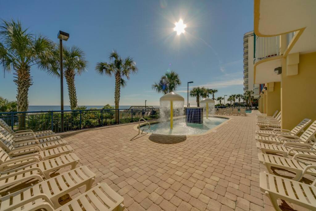 ** March Specials ** Beautiful Efficiency In Ocean Front Building Myrtle Beach