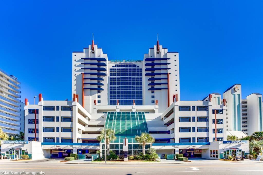 ** March Specials ** Beautiful Efficiency In Ocean Front Building Myrtle Beach