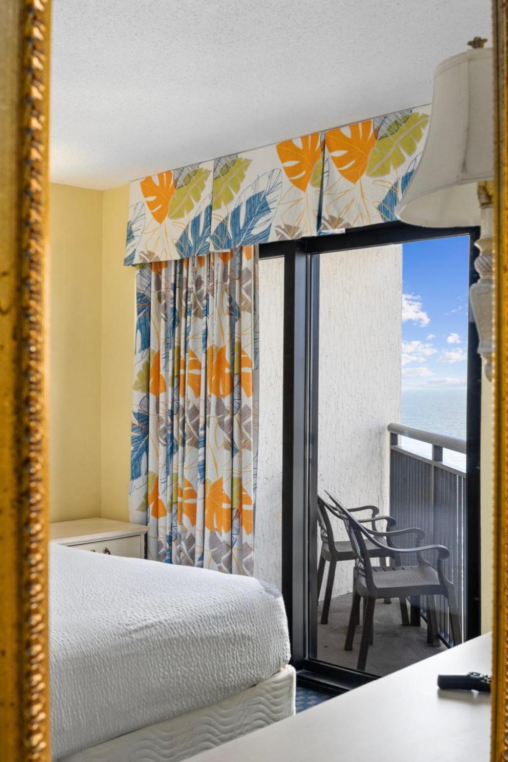 Apartment Ocean Reef 925 *