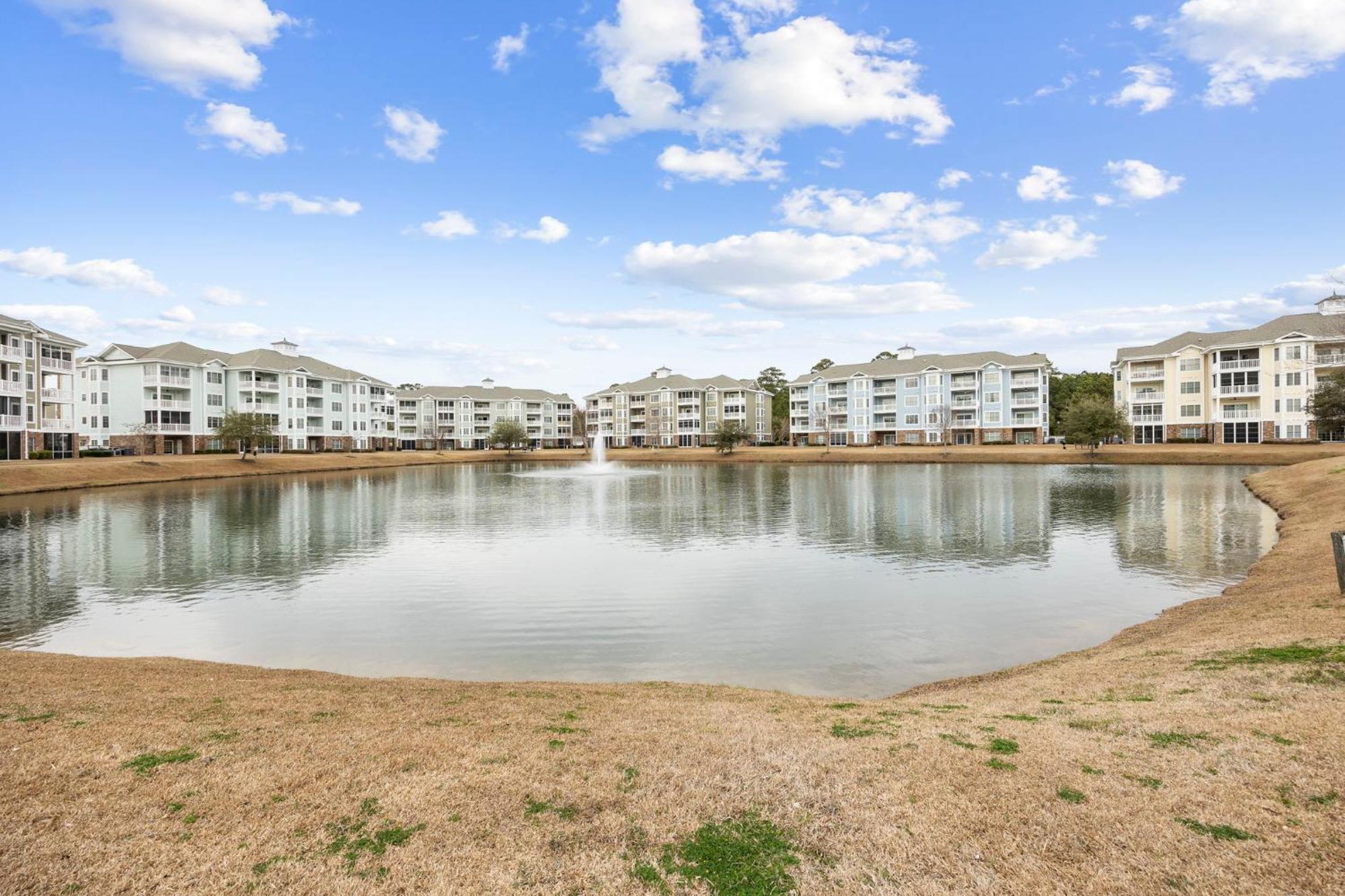 Beautifully Decorated 3 Bedroom 2 Bath Condo, First Floor Wth Walk In Shower! Located In Golf Community * Myrtle Beach