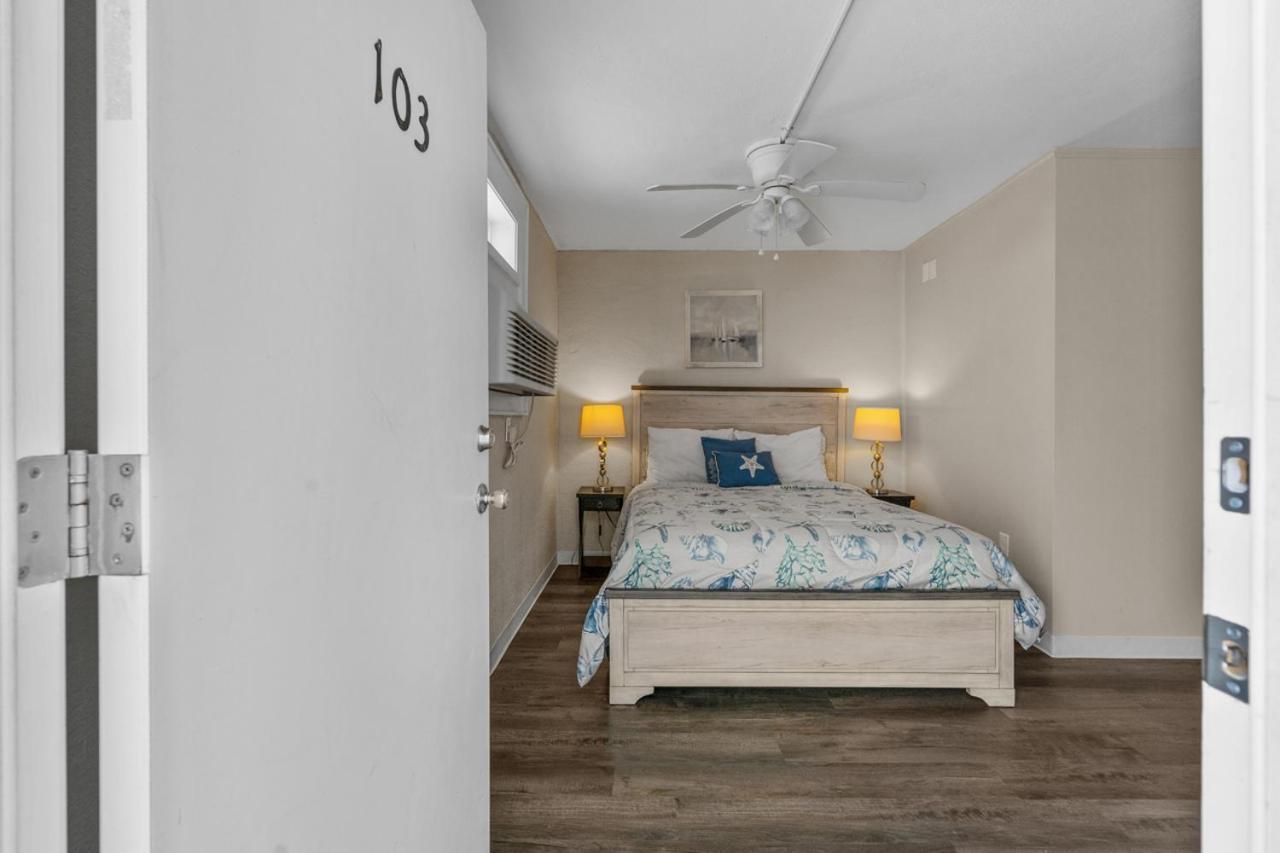 Blue Mist Unit 103 - Oceanfront Ground Floor In Cherry Grove Apartment Myrtle Beach