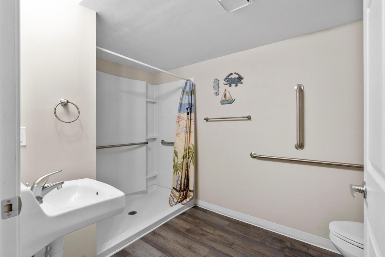 Blue Mist Unit 103 - Oceanfront Ground Floor In Cherry Grove Apartment Myrtle Beach