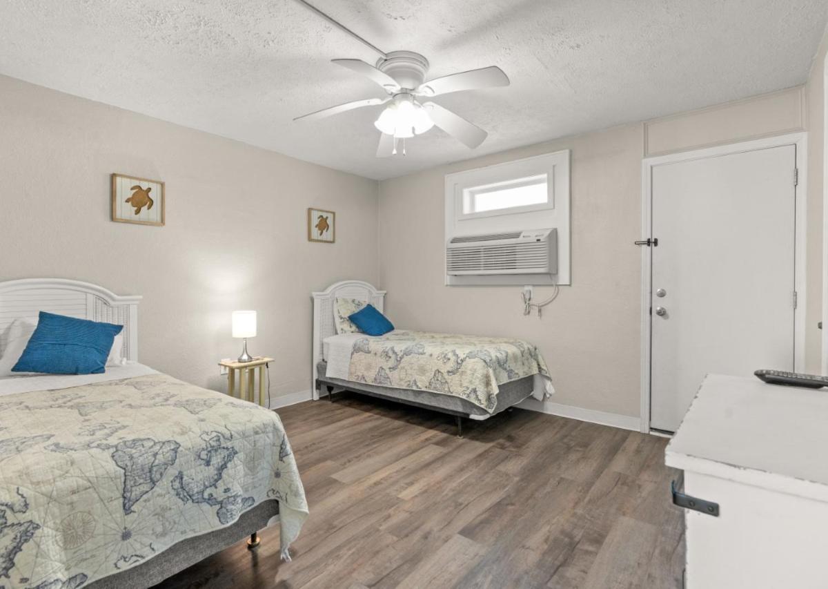 Blue Mist Unit 301 Is A 3rd Floor Oceanfront In Cherry Grove Nmb Apartment *