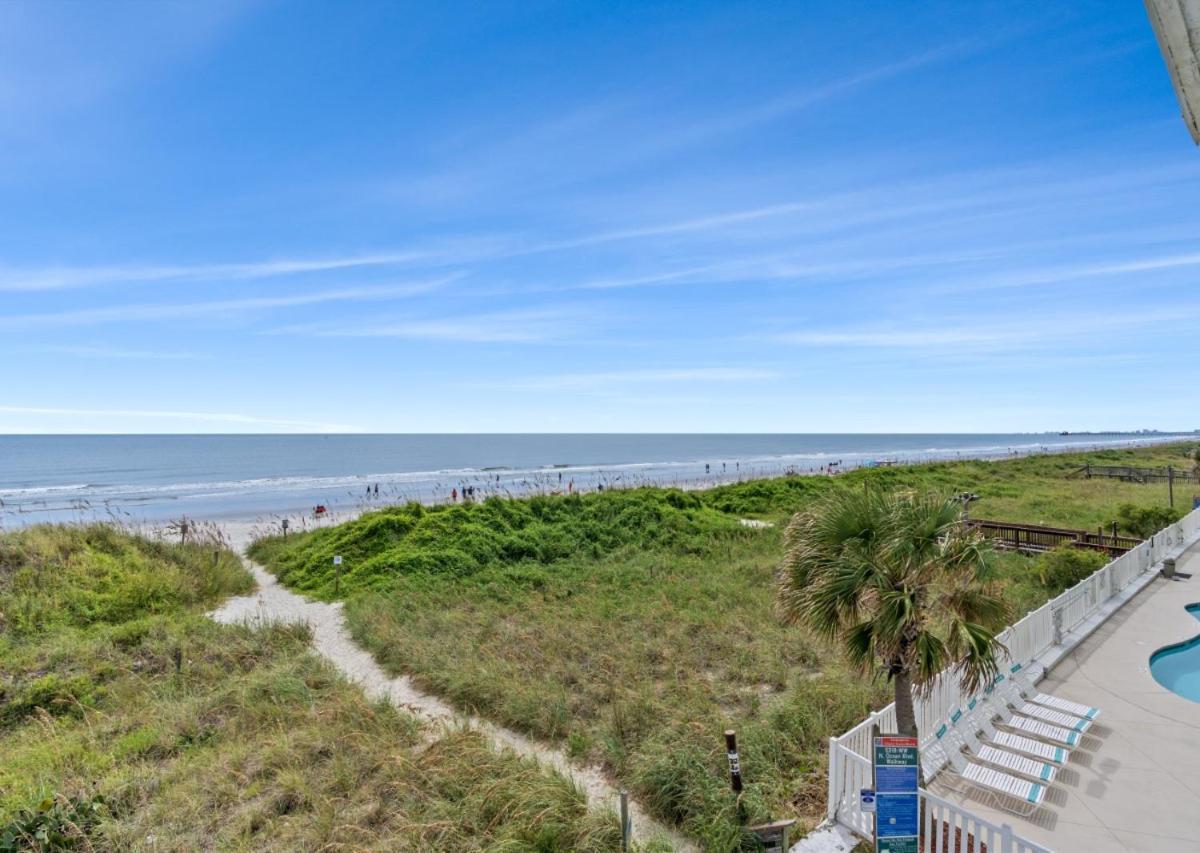 Blue Mist Unit 301 Is A 3rd Floor Oceanfront In Cherry Grove Nmb Myrtle Beach