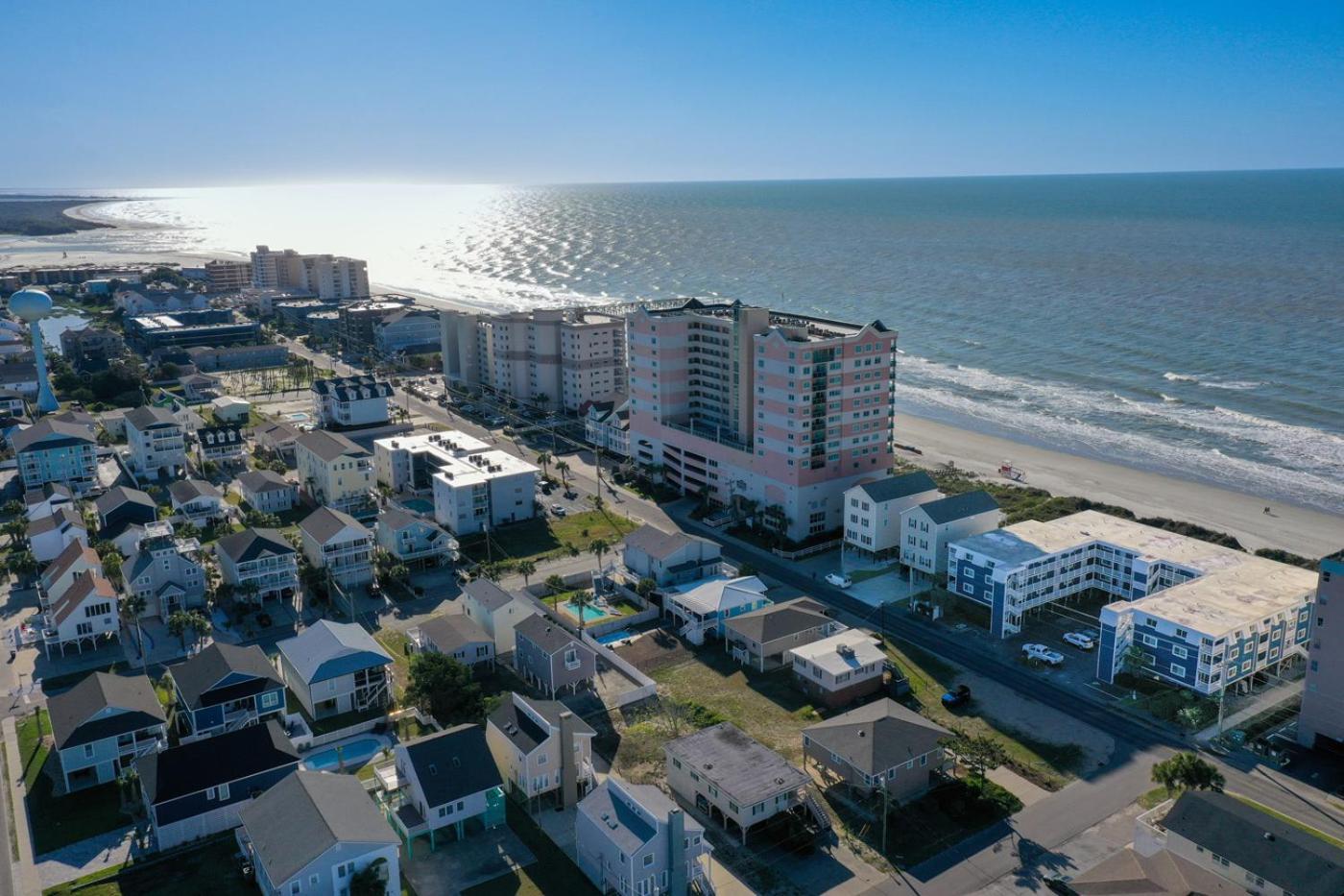 Apartment Ocean Front In Cherry Grove At A Summer Place Unit A7 *