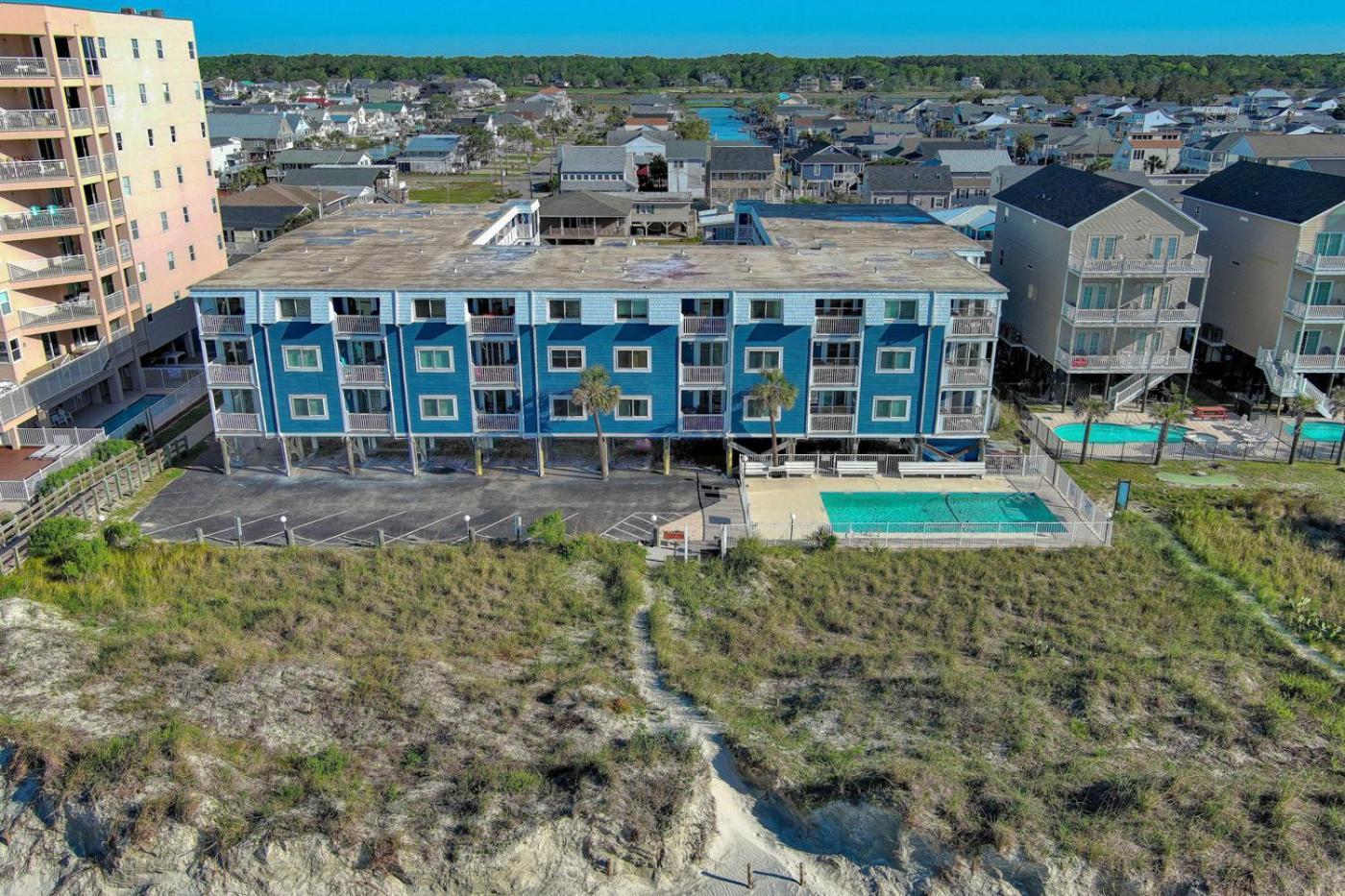 Apartment Ocean Front In Cherry Grove At A Summer Place Unit A7 *