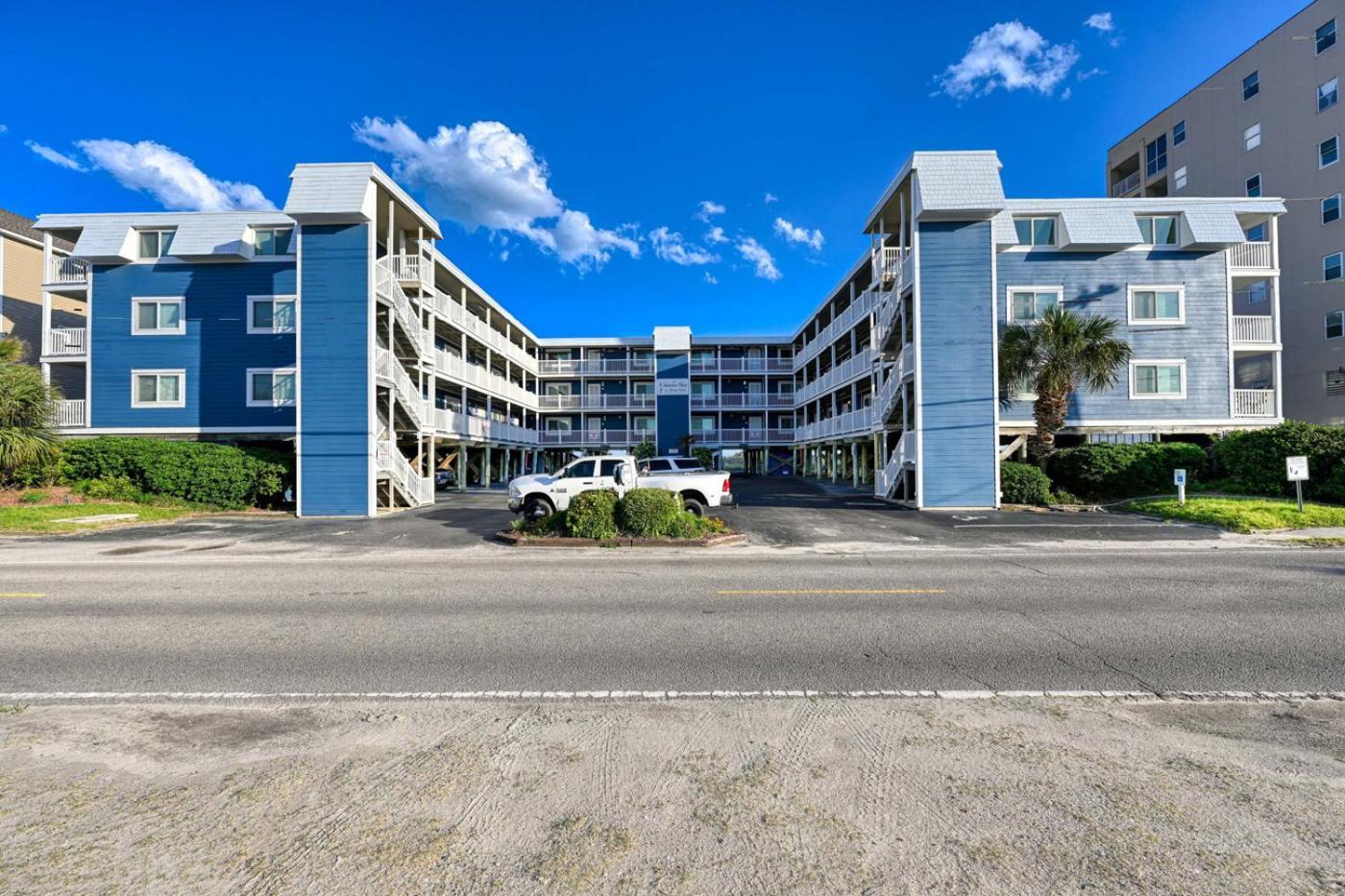 Ocean Front In Cherry Grove At A Summer Place Unit A7 *