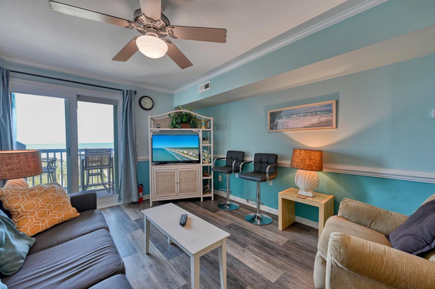 Ocean Front In Cherry Grove At A Summer Place Unit A7 Apartment *