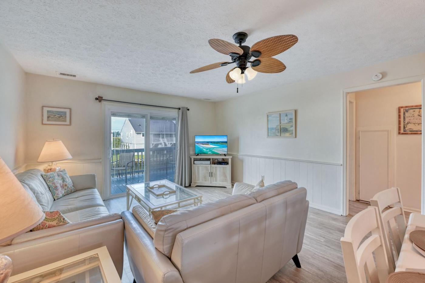 Marsh View Getaway Is A 4 Bedroom Channel In Cherry Grove *