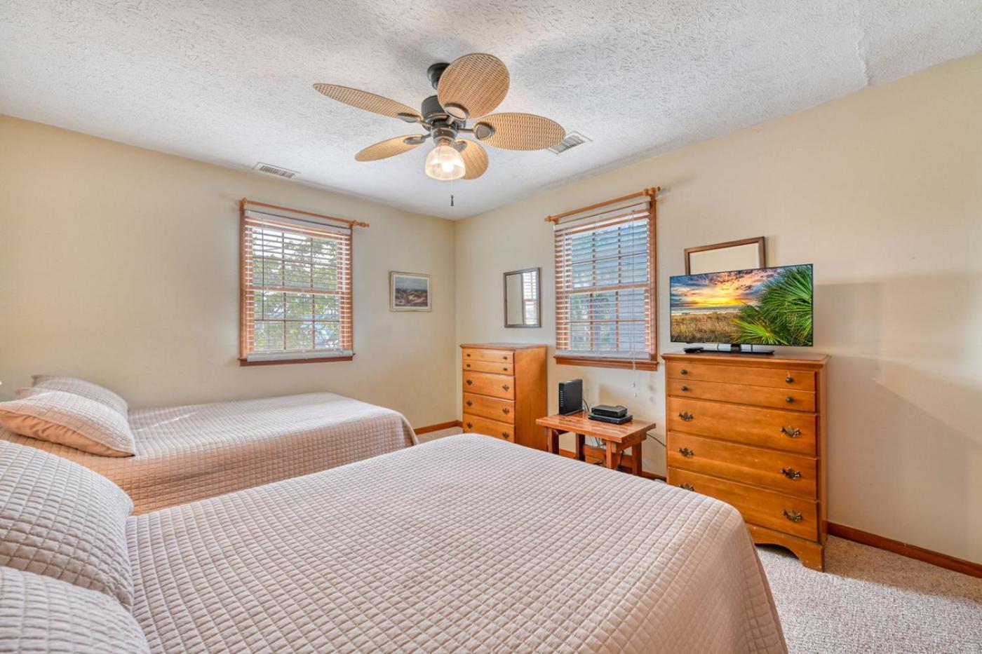 Holiday home Marsh View Getaway Is A 4 Bedroom Channel In Cherry Grove *