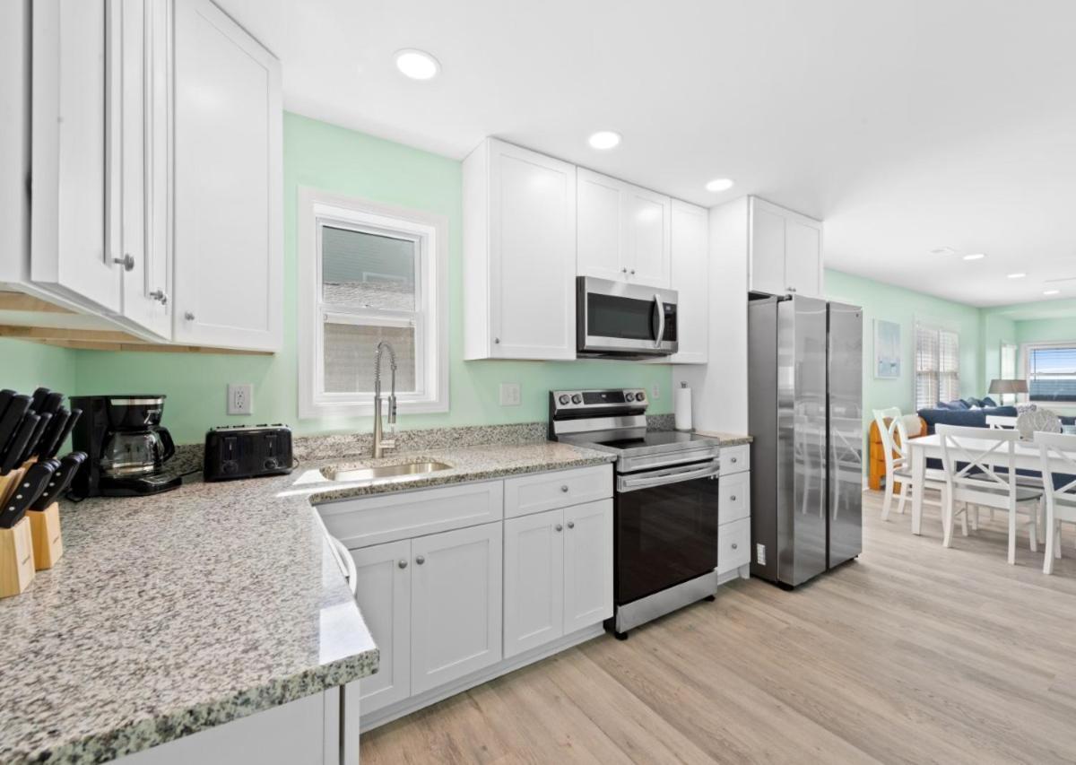 Cherry Grove Oceanfront - Mommas Gift In Cherry Grove Holiday home Myrtle Beach