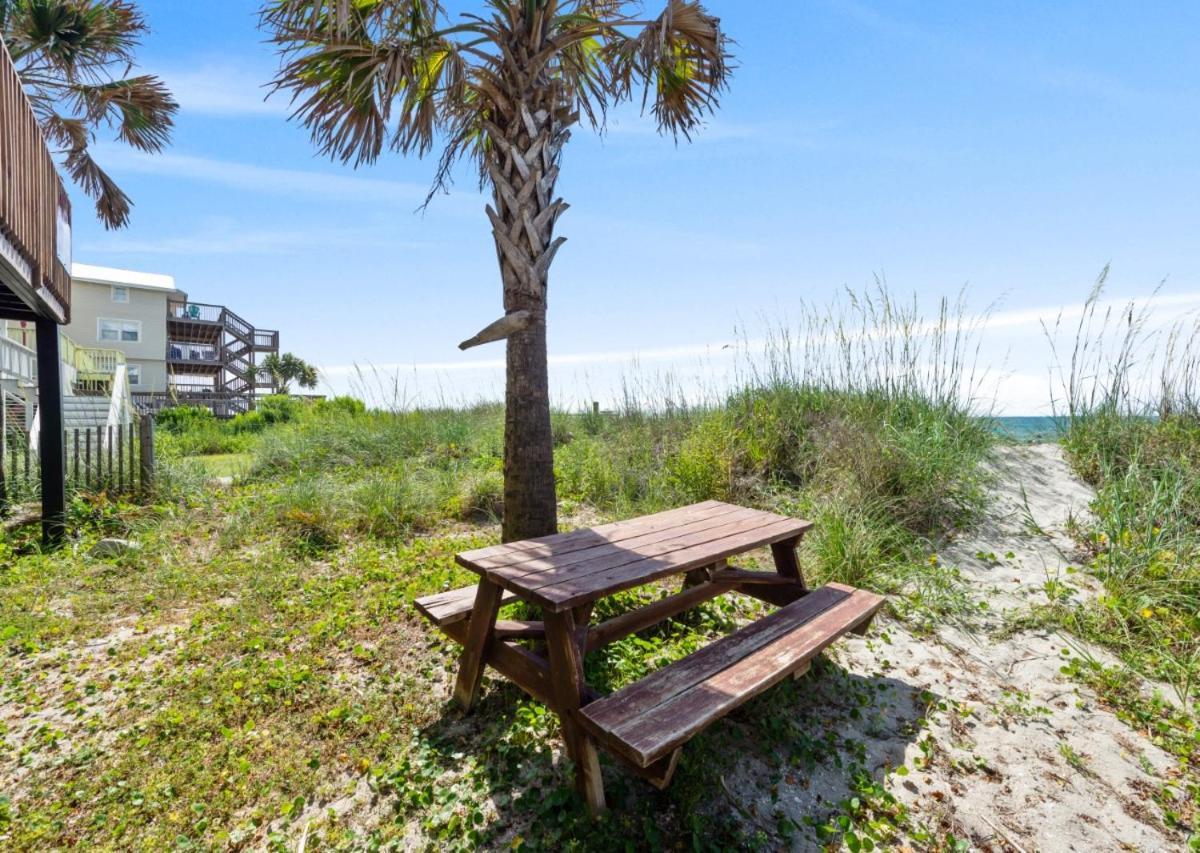 Holiday home Cherry Grove Oceanfront - Mommas Gift In Cherry Grove *